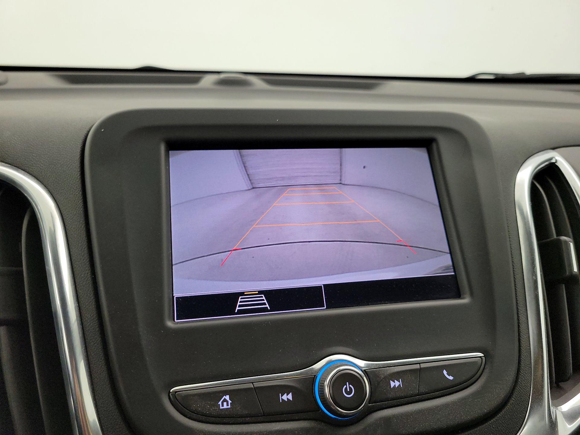 Thumbnail: 2022 Chevrolet Equinox - 14