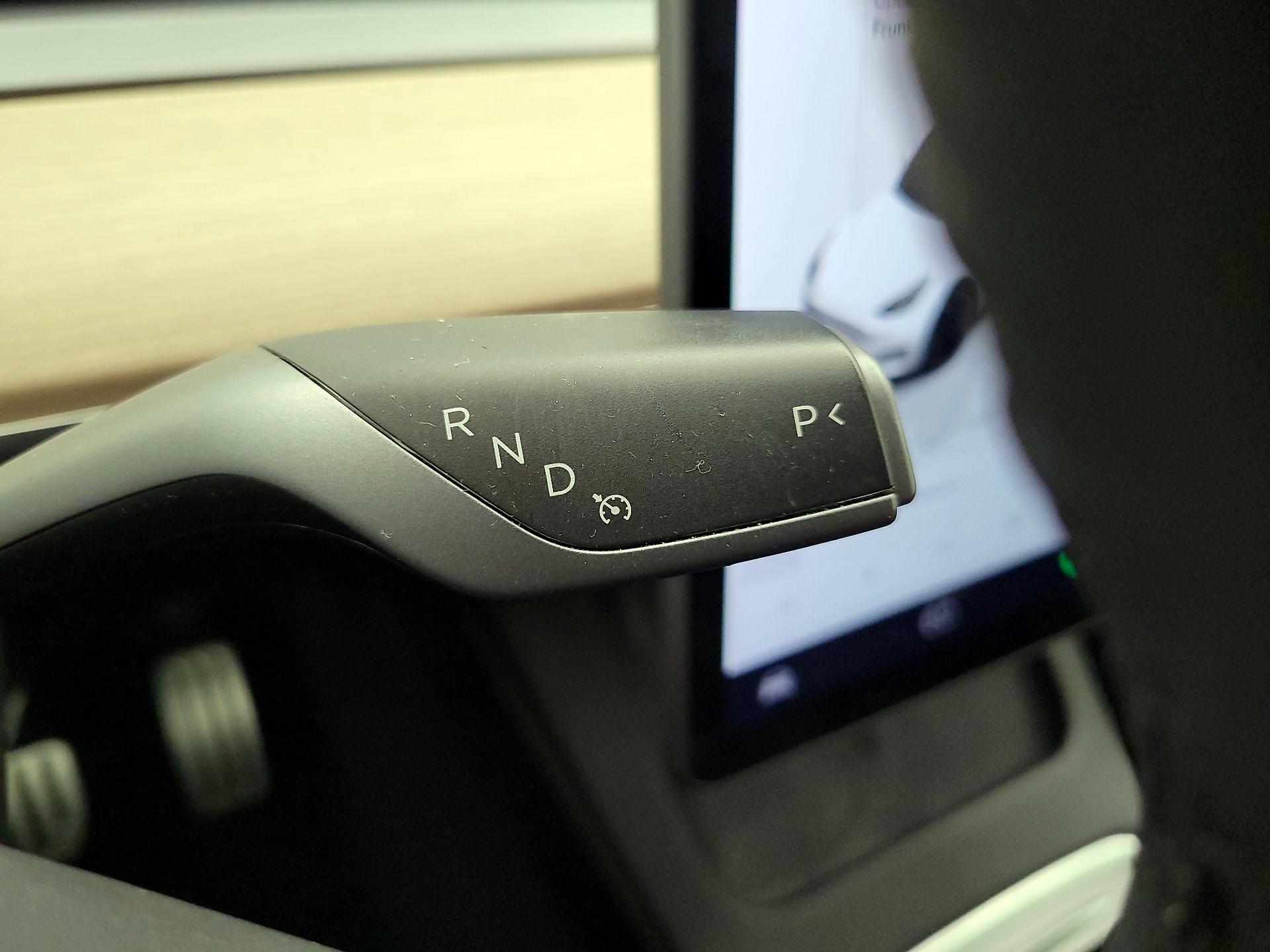 Thumbnail: 2022 Tesla Model Y - 16