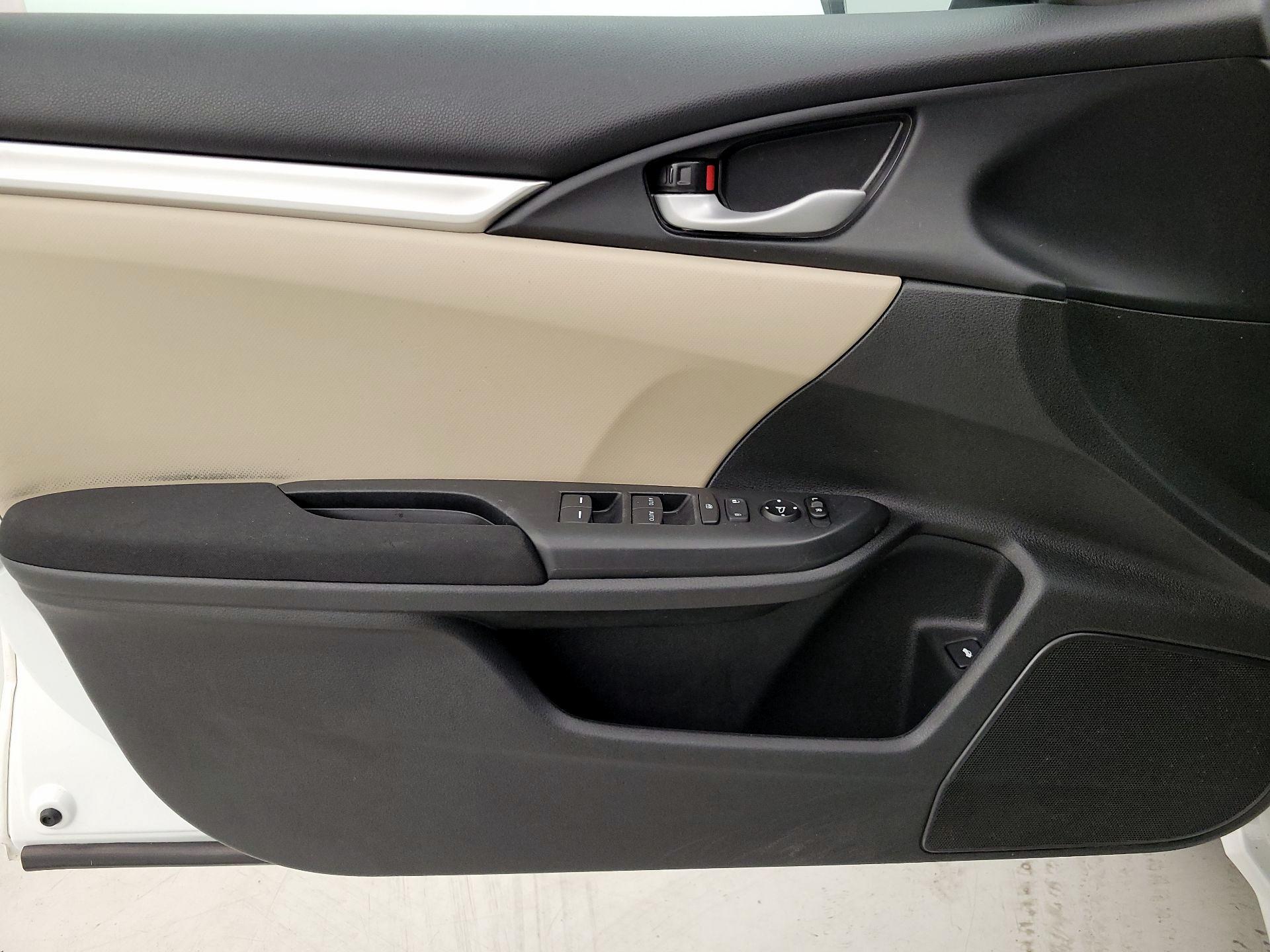 Thumbnail: 2020 Honda Civic - 12