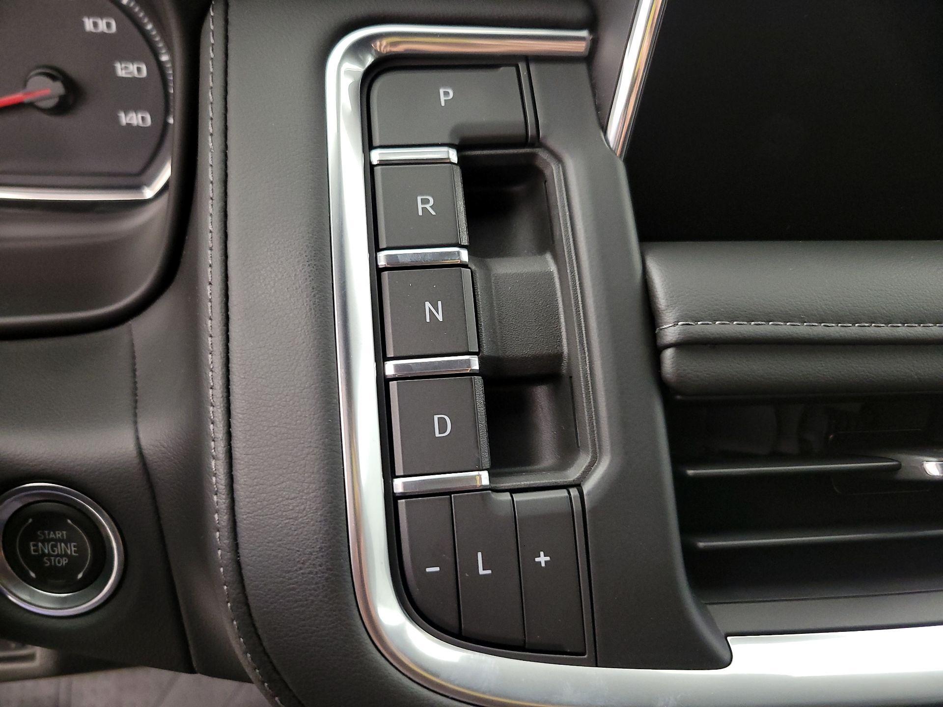 Thumbnail: 2021 Chevrolet Suburban - 17