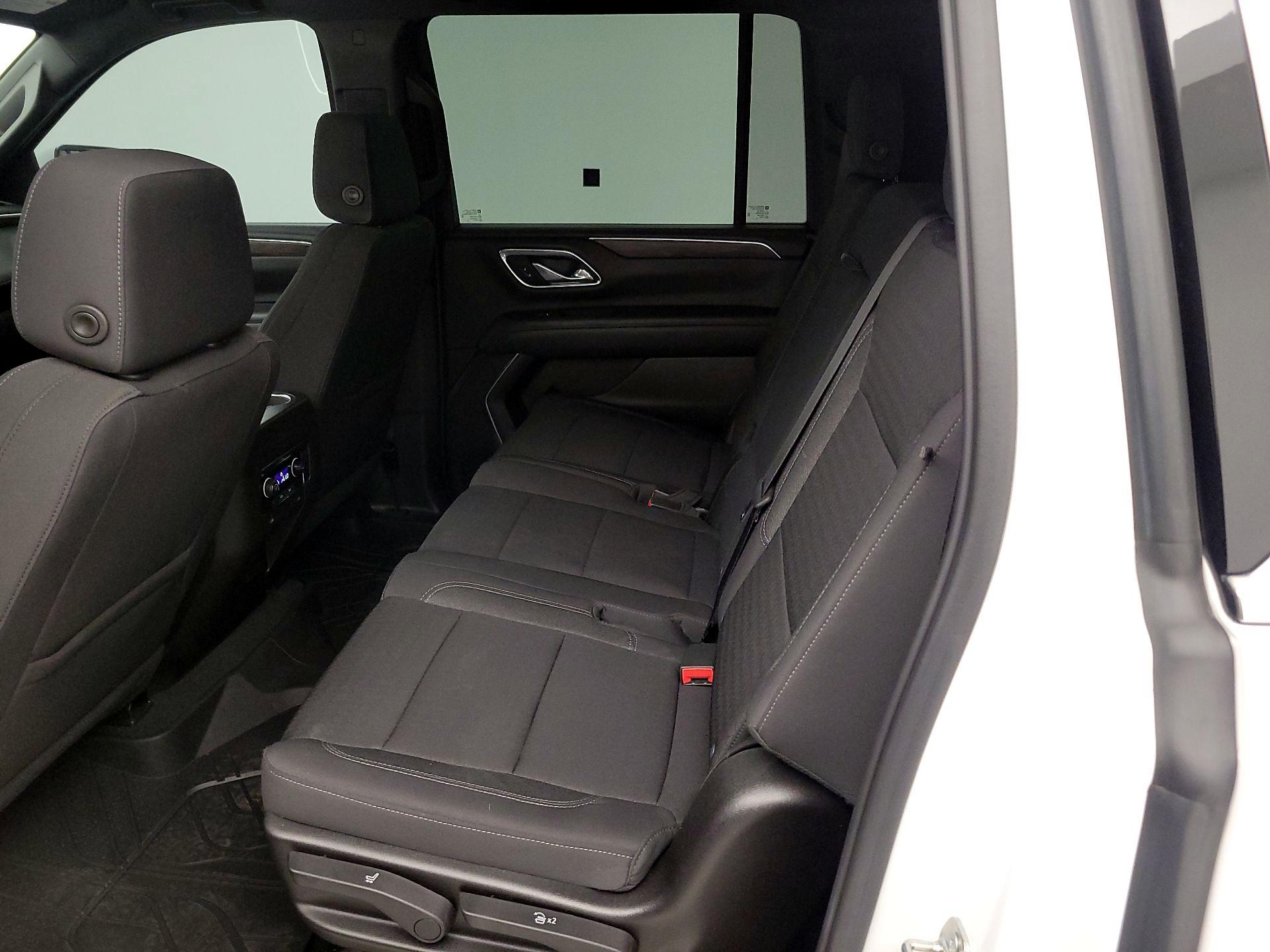 Thumbnail: 2021 Chevrolet Suburban - 19