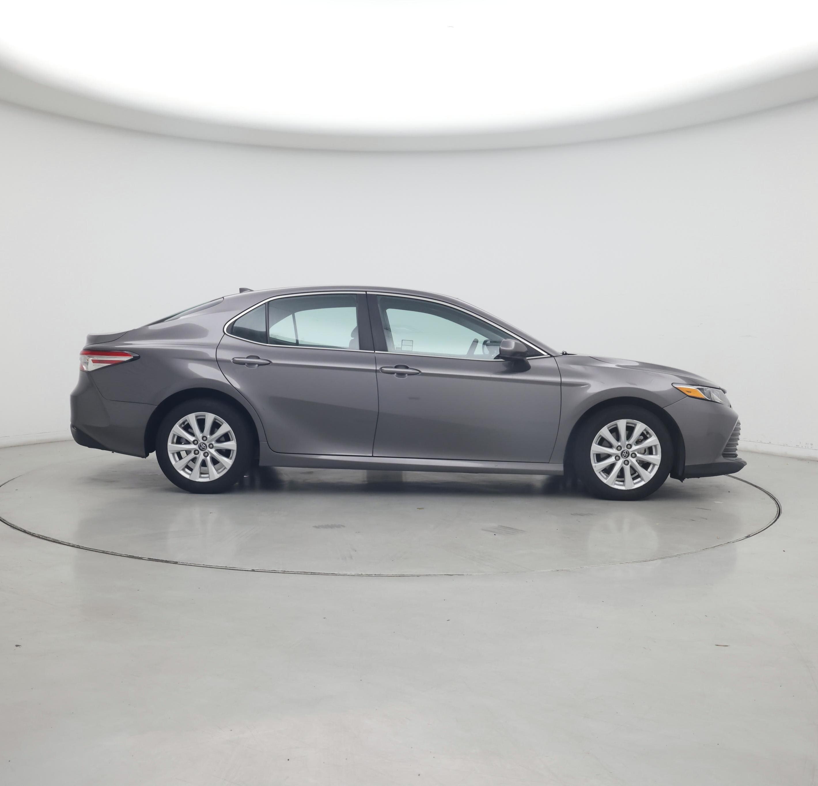 Thumbnail: 2020 Toyota Camry - 7