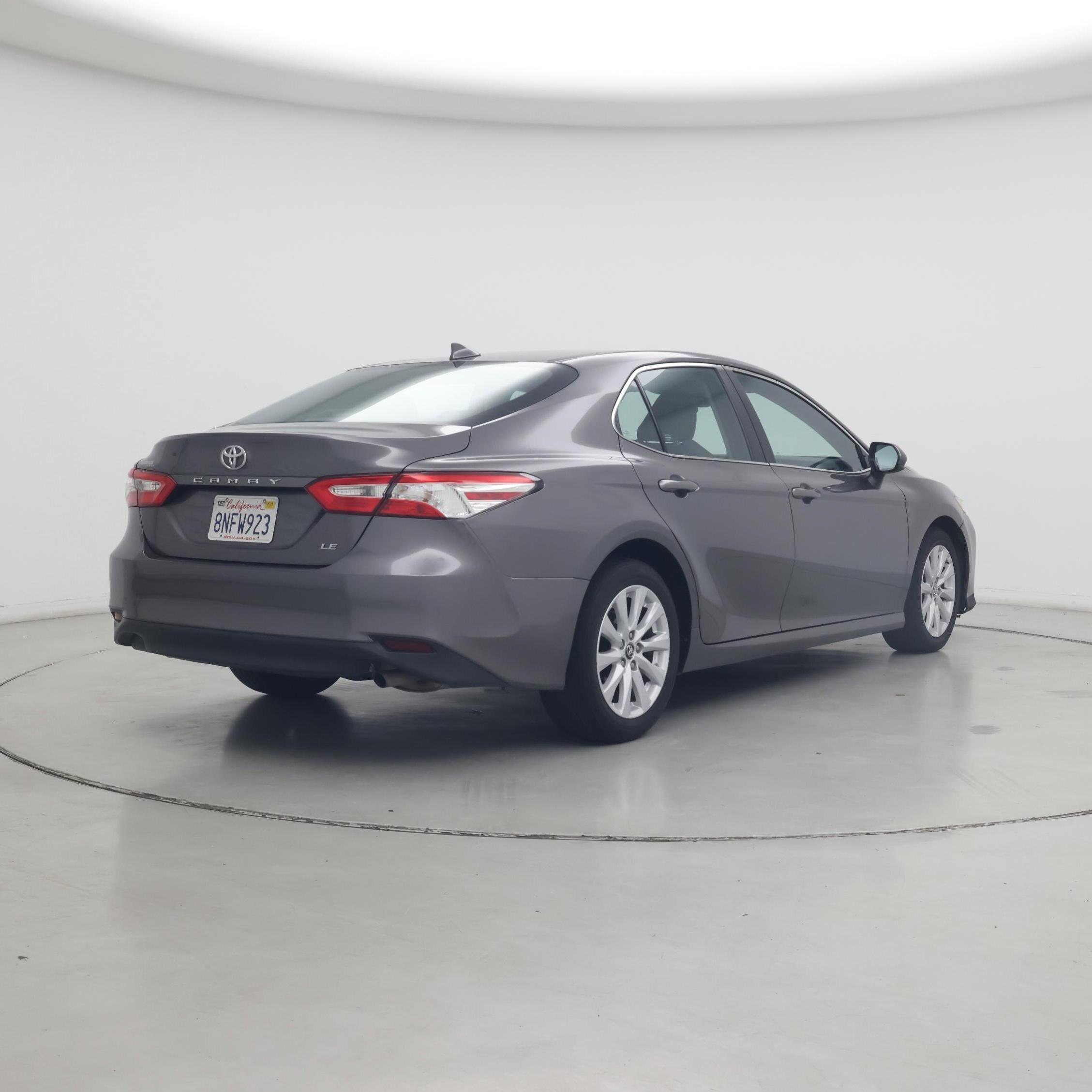 Thumbnail: 2020 Toyota Camry - 8