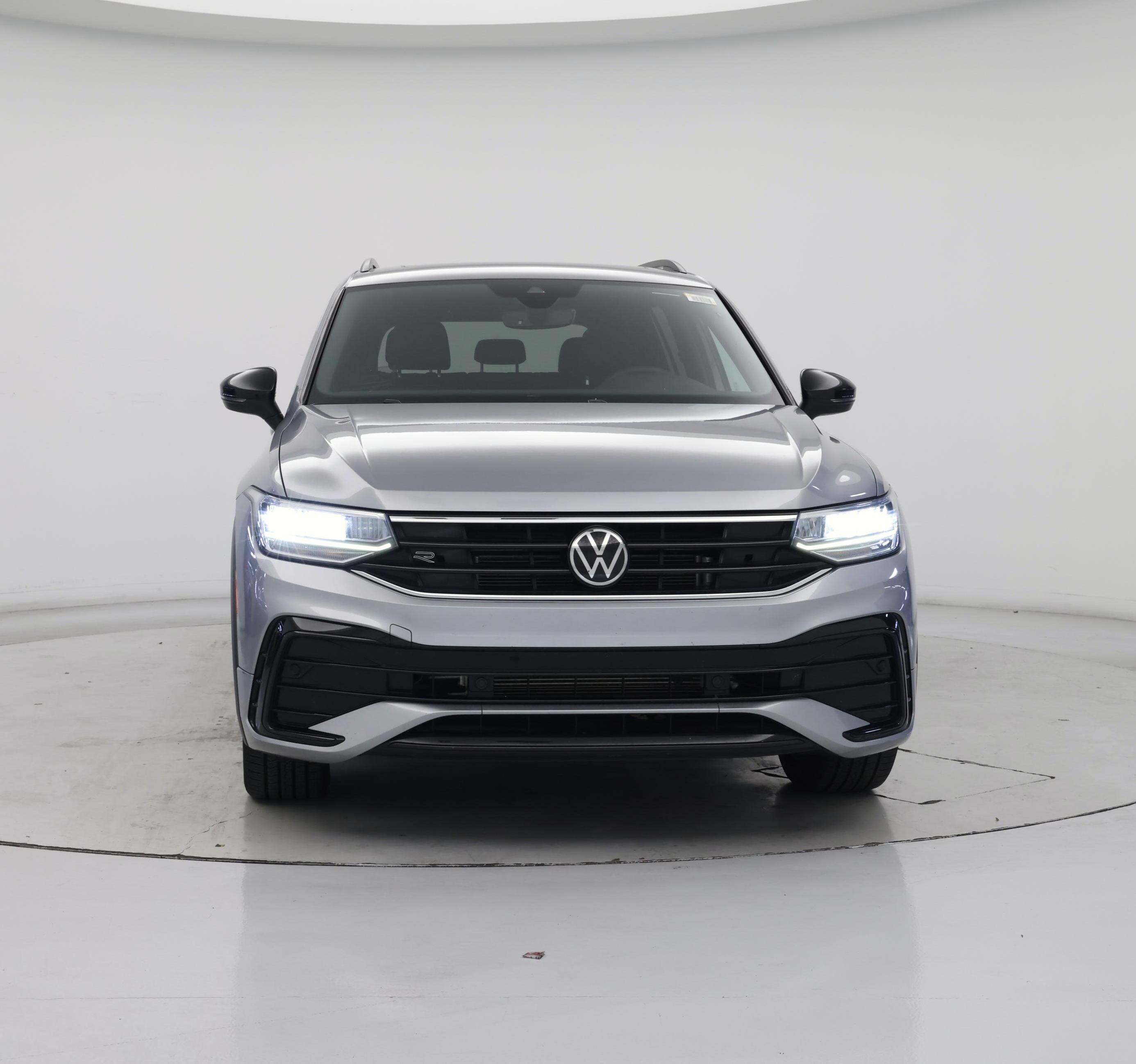 Thumbnail: 2022 Volkswagen Tiguan - 5