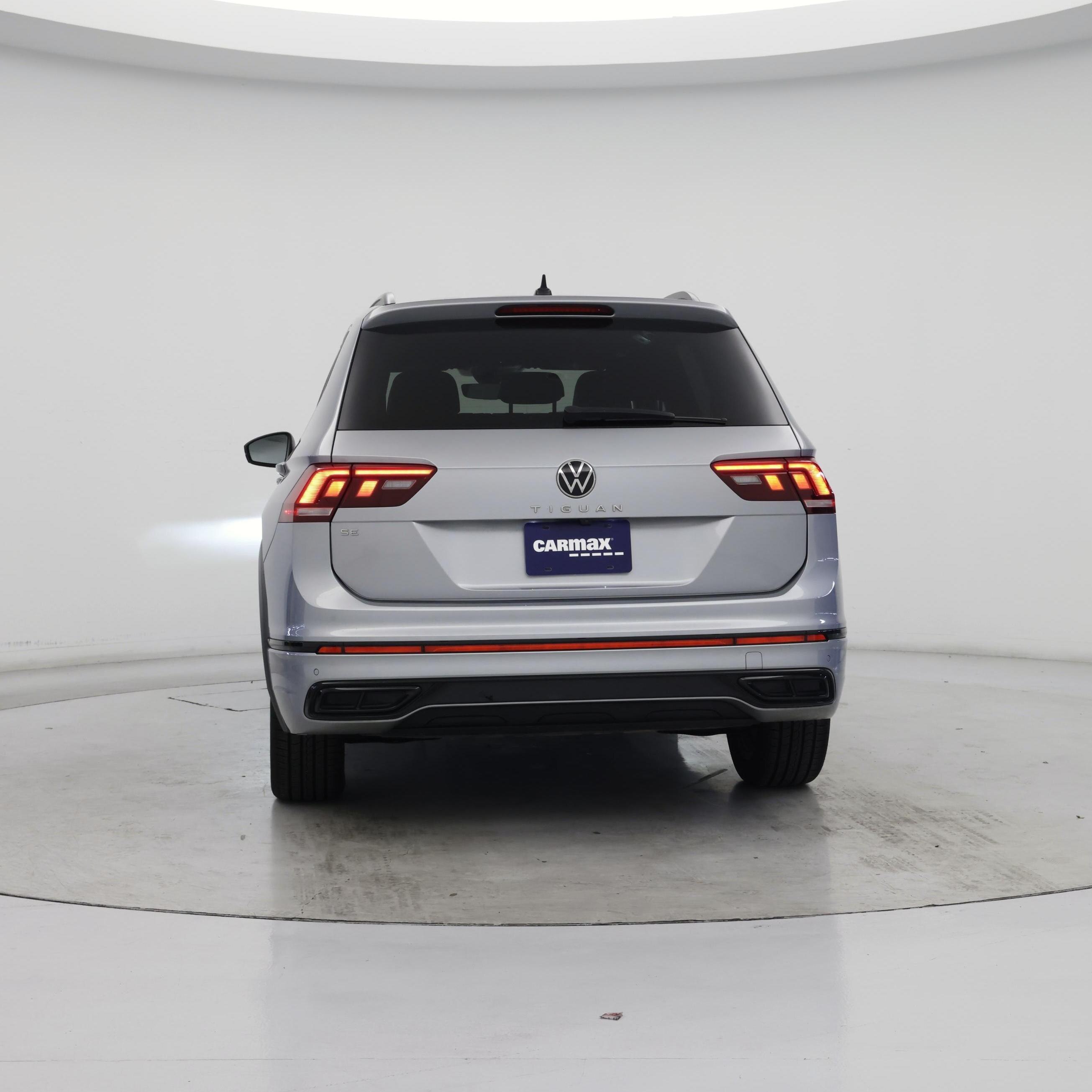 Thumbnail: 2022 Volkswagen Tiguan - 6