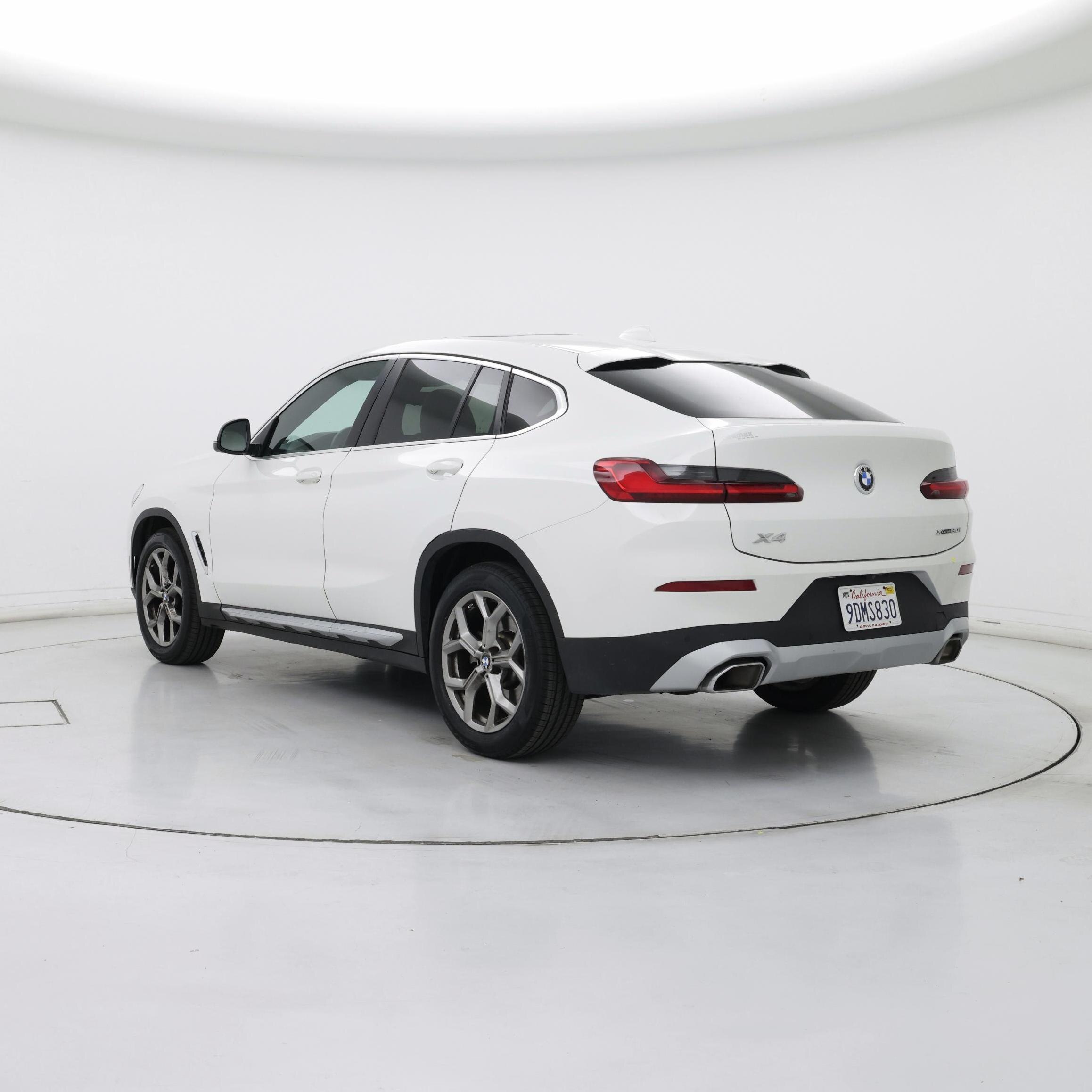Thumbnail: 2023 BMW X4 - 2
