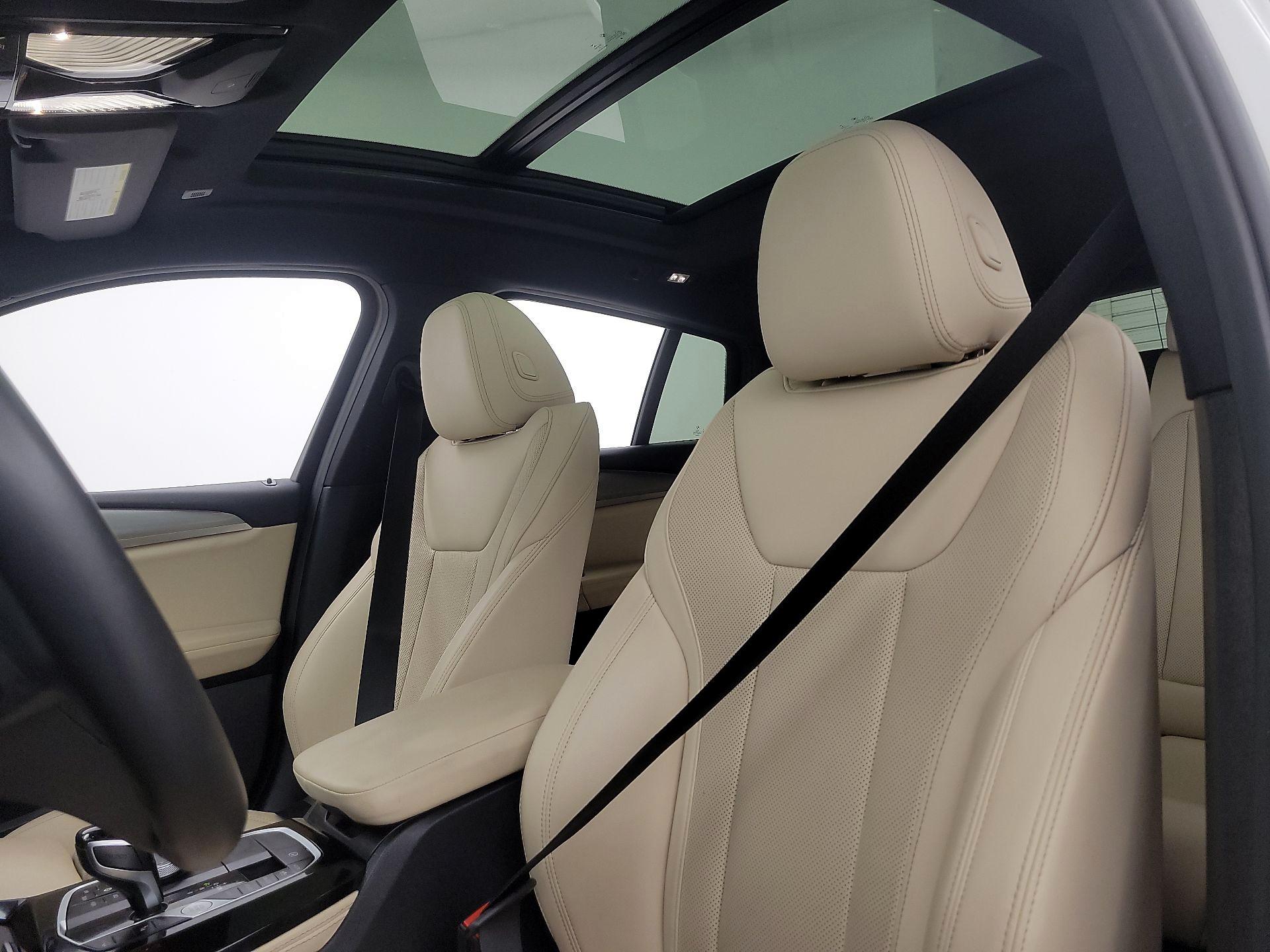 Thumbnail: 2023 BMW X4 - 20