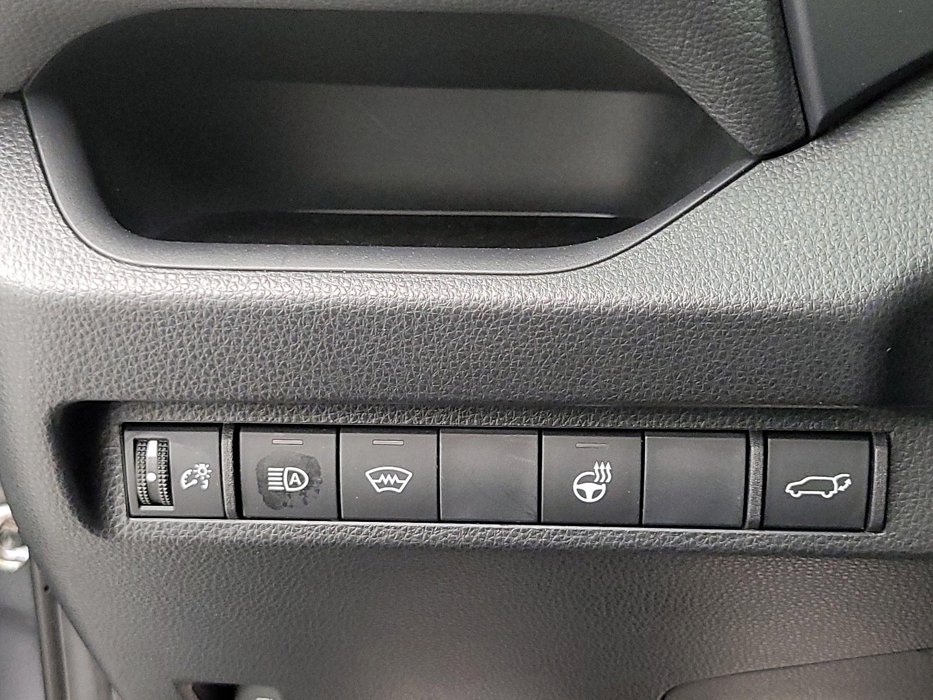 Thumbnail: 2023 Toyota RAV4 - 13