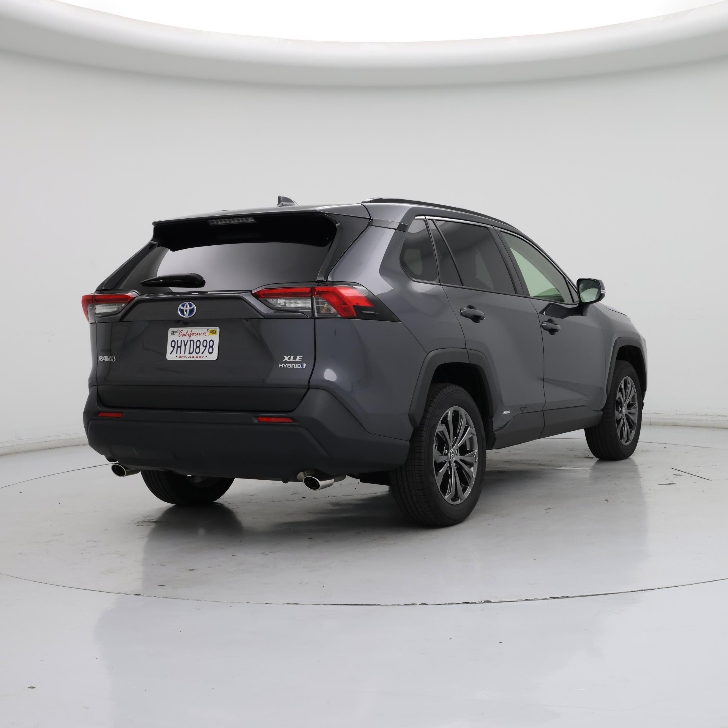 Thumbnail: 2023 Toyota RAV4 - 8