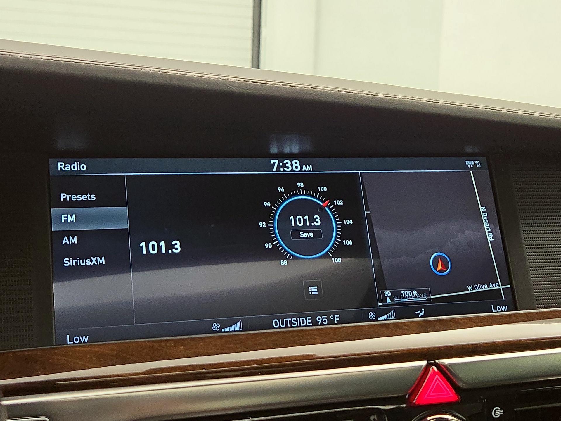 Thumbnail: 2019 Genesis G90 - 16