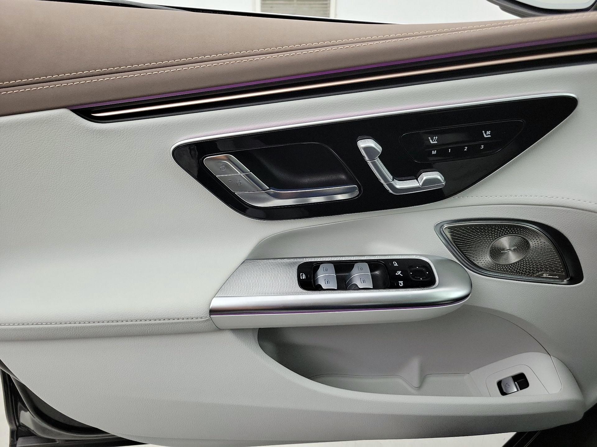Thumbnail: 2025 Mercedes-Benz EQE - 12