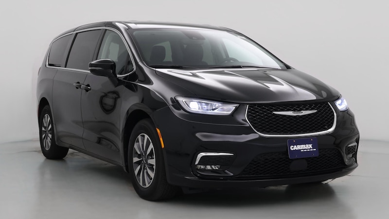 2024 Chrysler Pacifica Hybrid Select Hero Image