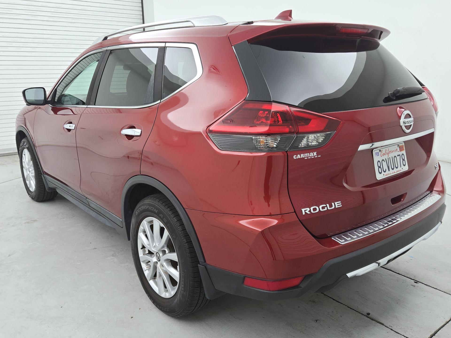 Thumbnail: 2018 Nissan Rogue - 7