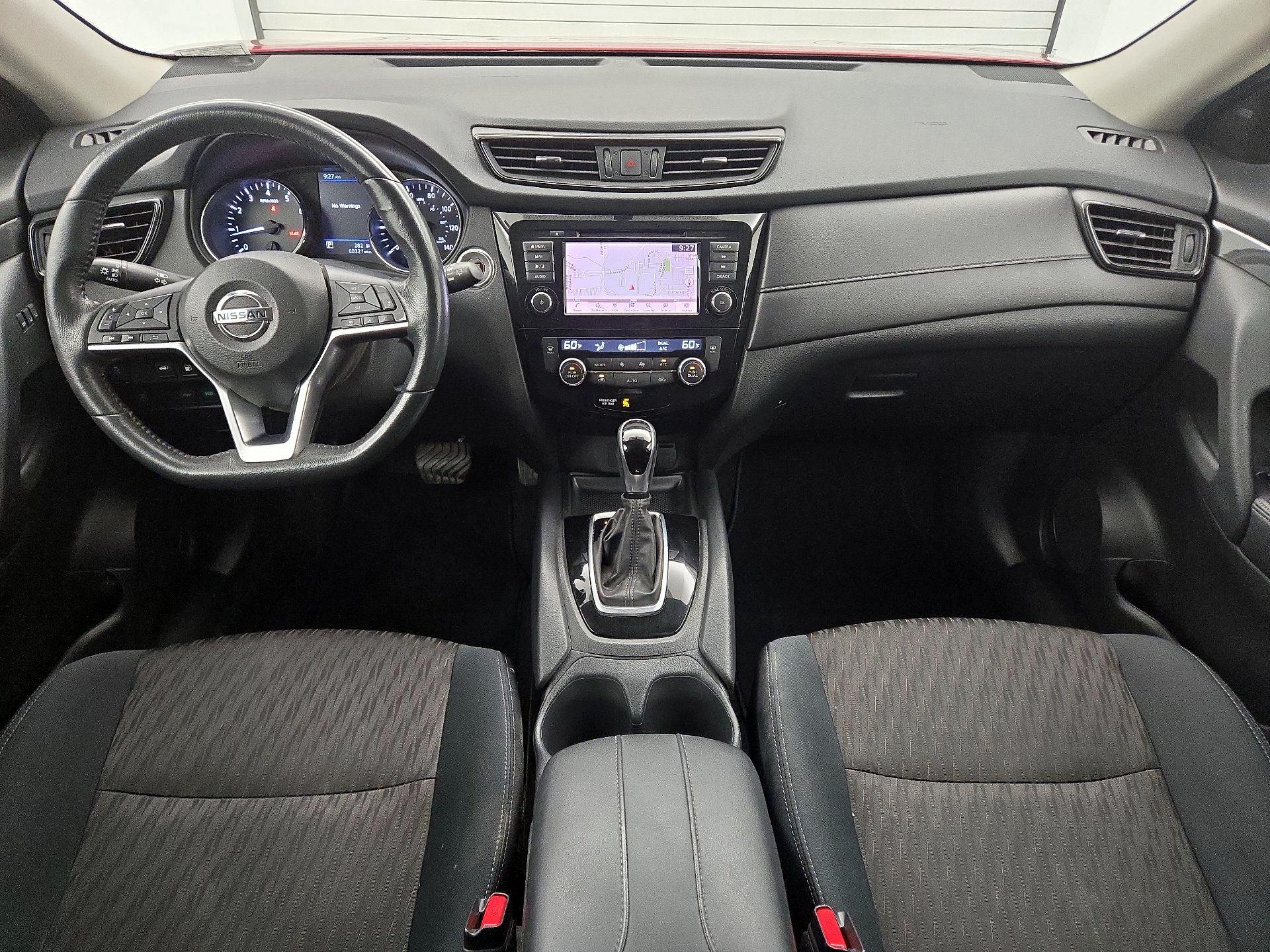 Thumbnail: 2018 Nissan Rogue - 8