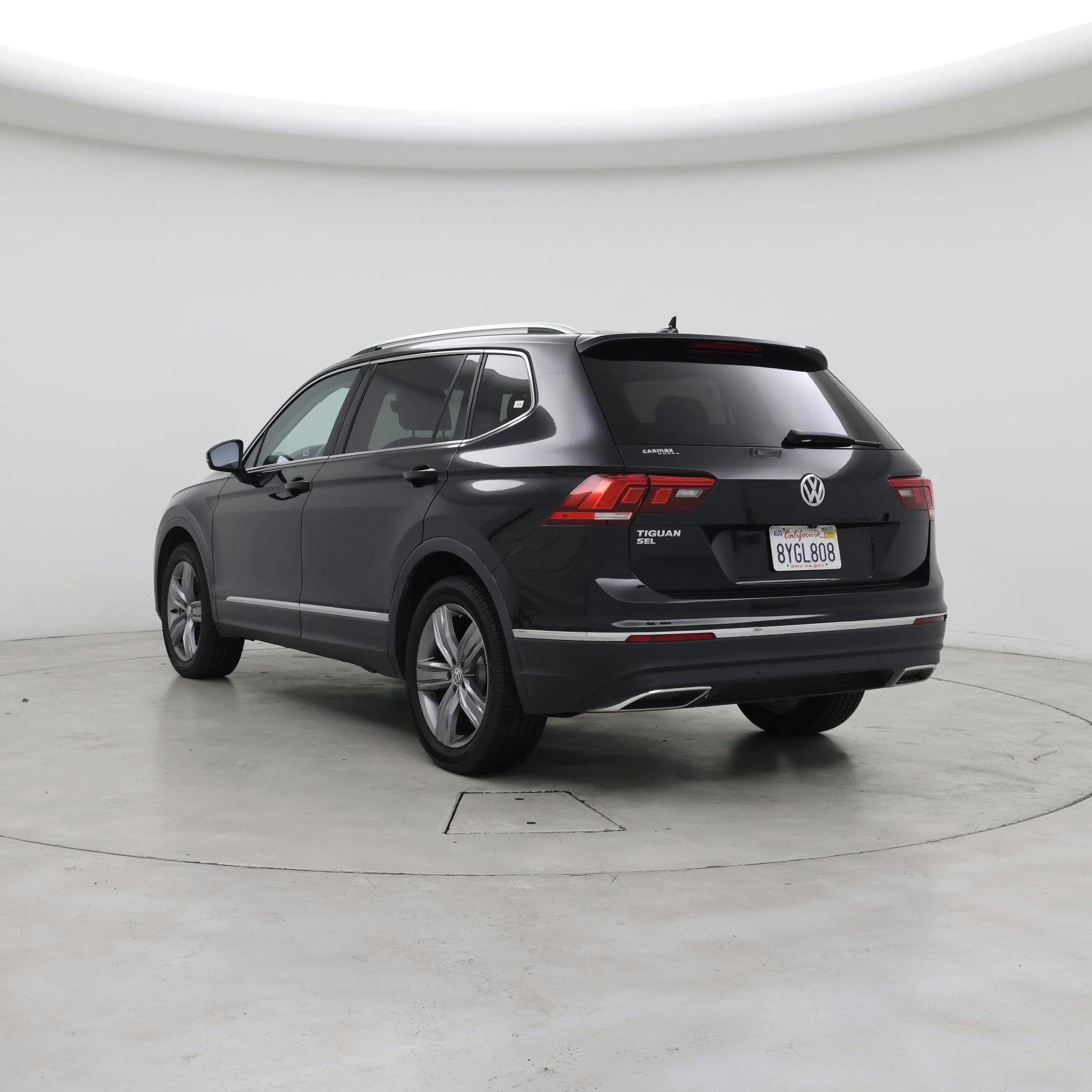 Thumbnail: 2021 Volkswagen Tiguan - 2