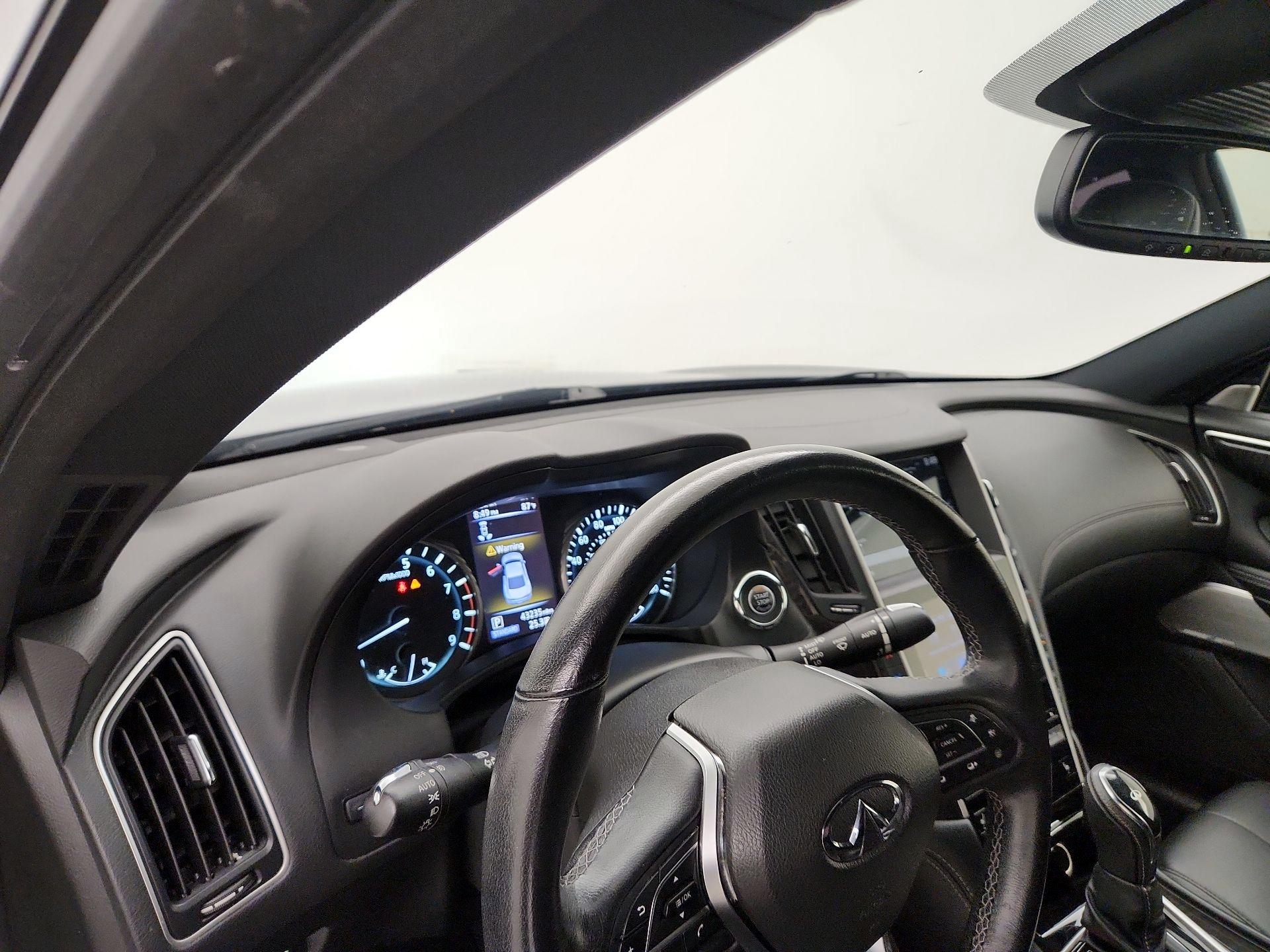 Thumbnail: 2020 INFINITI Q60 - 9