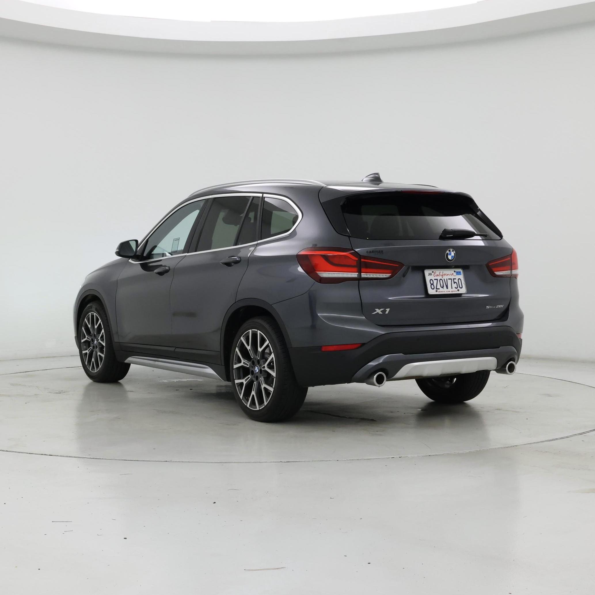 Thumbnail: 2022 BMW X1 - 2
