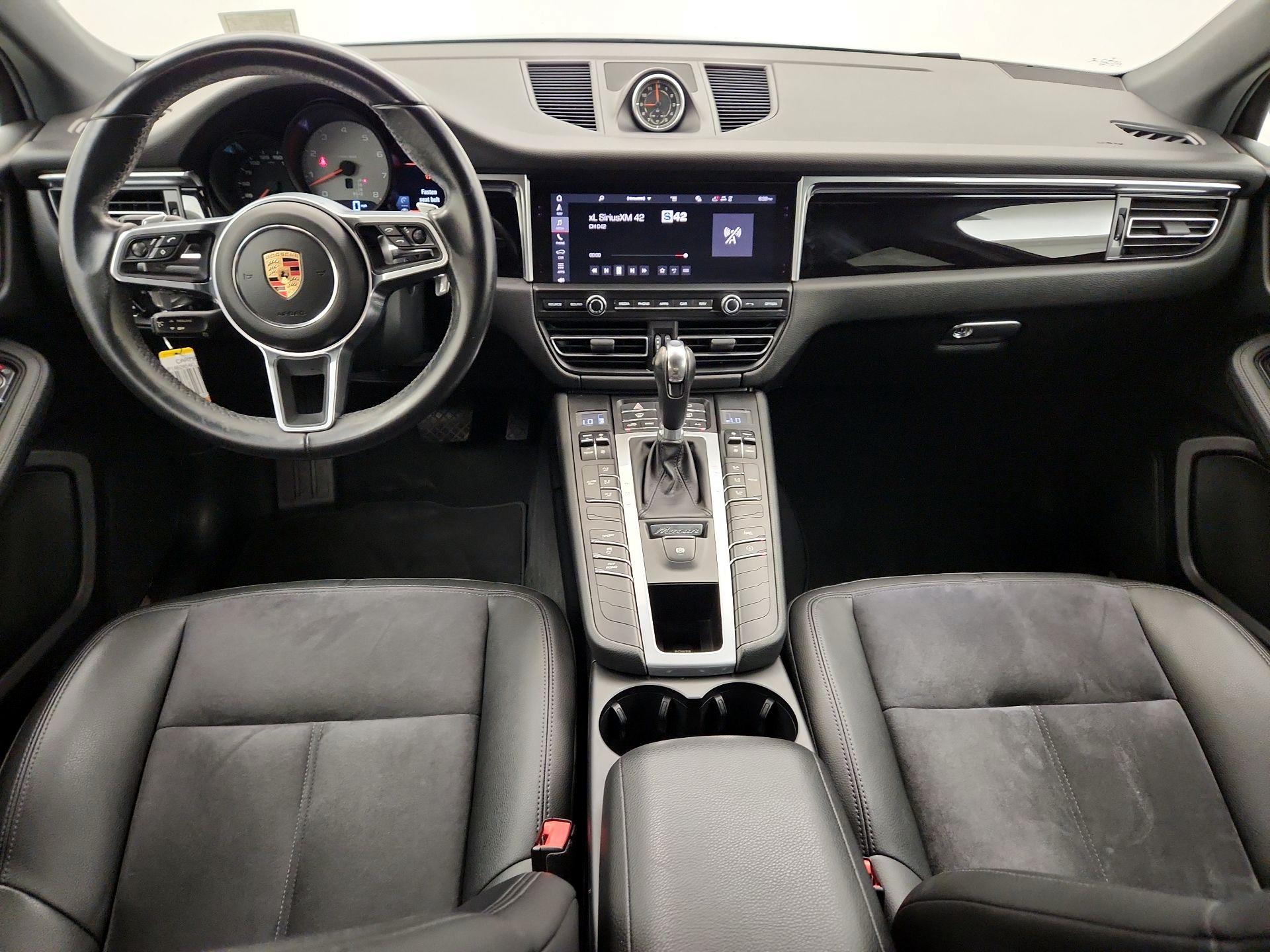 Thumbnail: 2019 Porsche Macan - 9