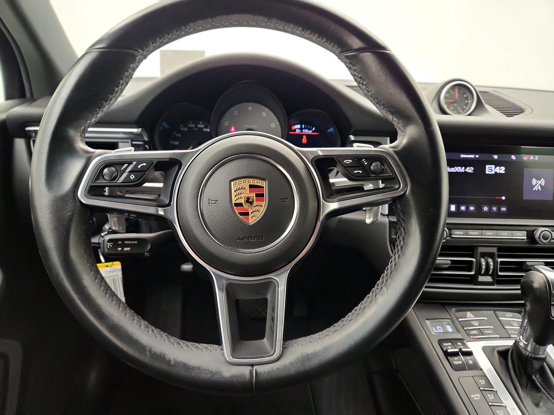Thumbnail: 2019 Porsche Macan - 10