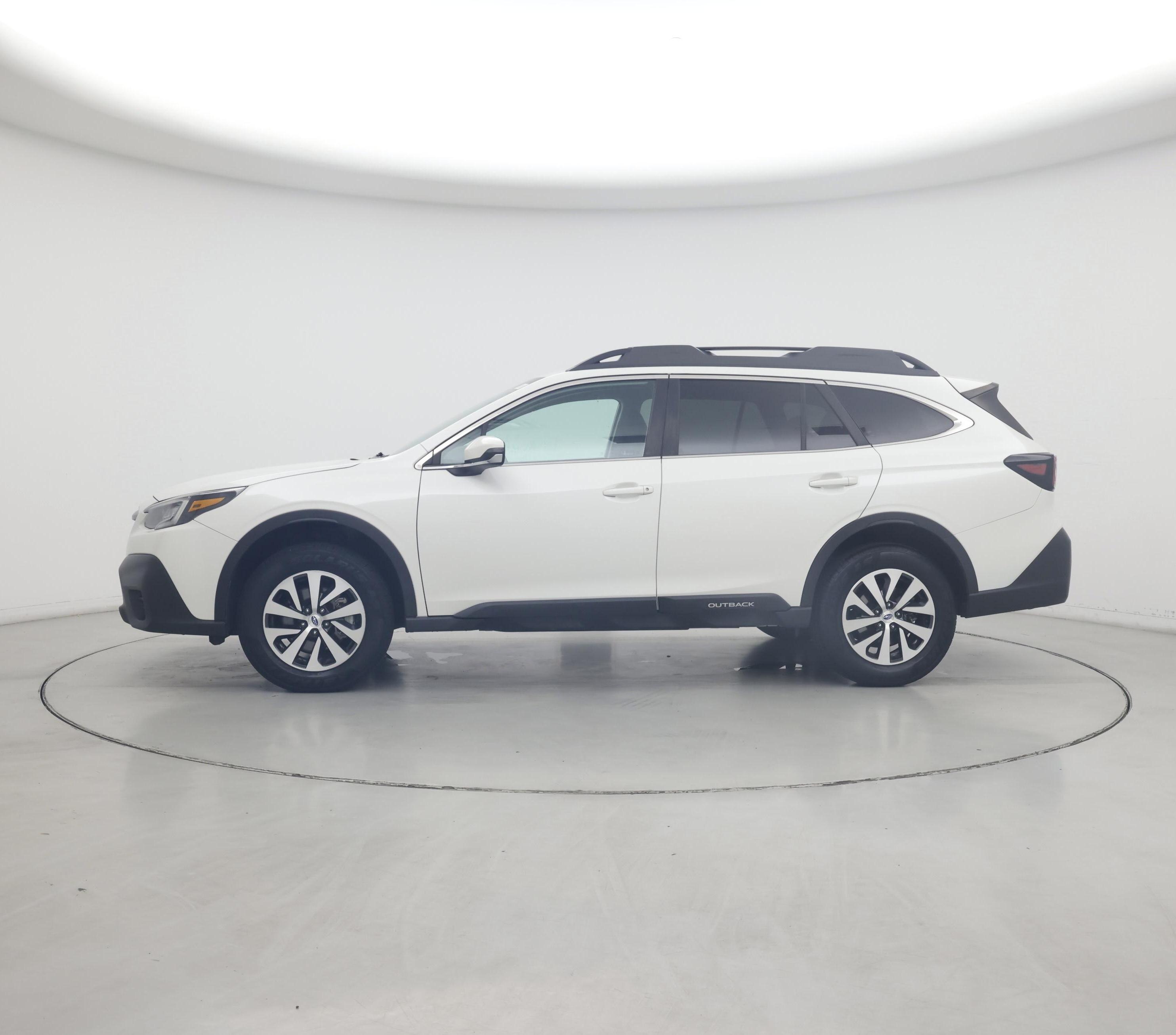 Thumbnail: 2022 Subaru Outback - 3