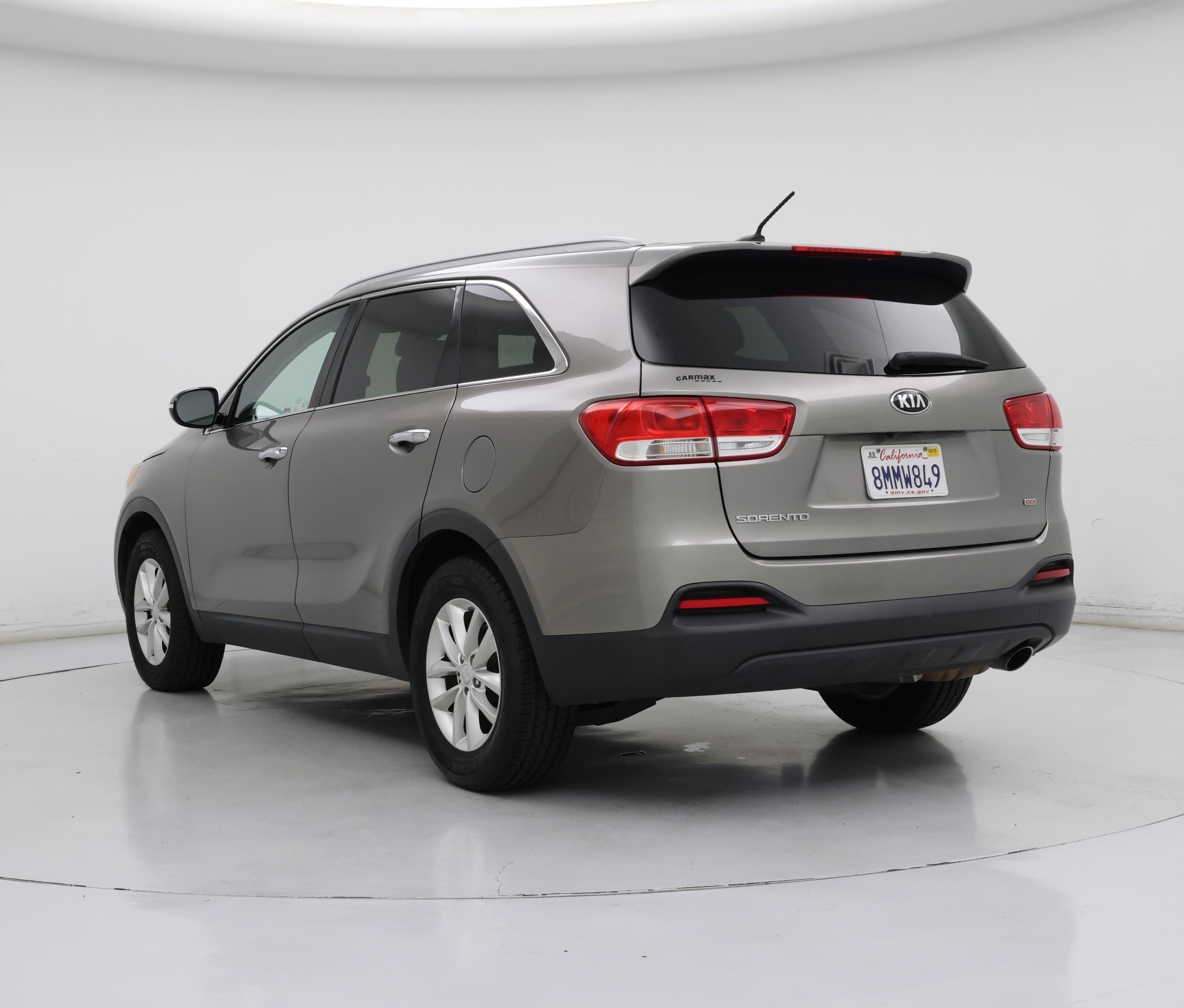 Thumbnail: 2017 Kia Sorento - 2