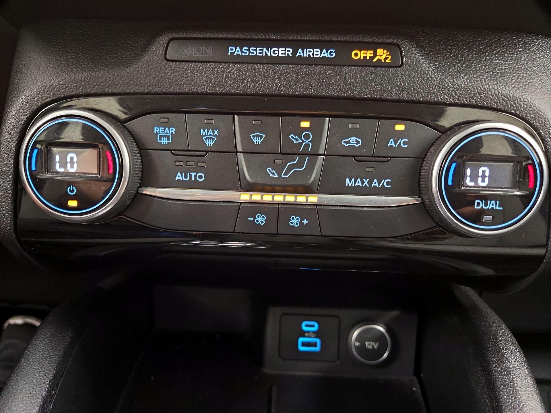 Thumbnail: 2021 Ford Escape - 17