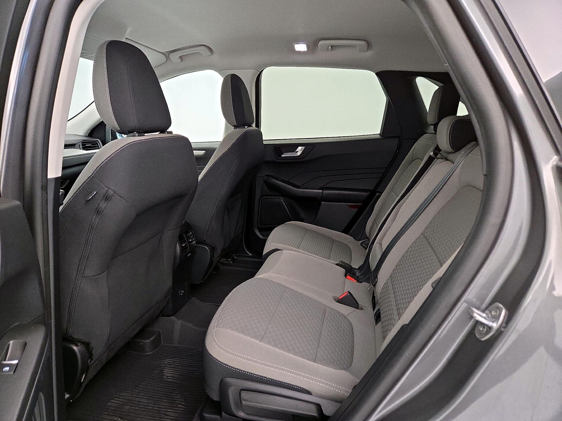 Thumbnail: 2021 Ford Escape - 20