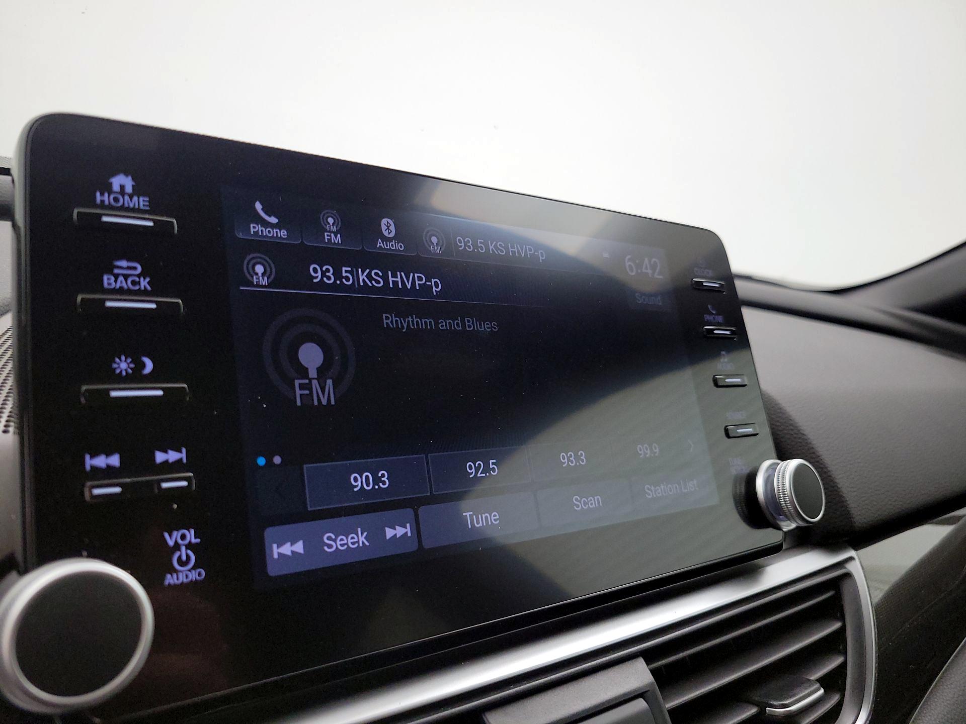 Thumbnail: 2018 Honda Accord - 15