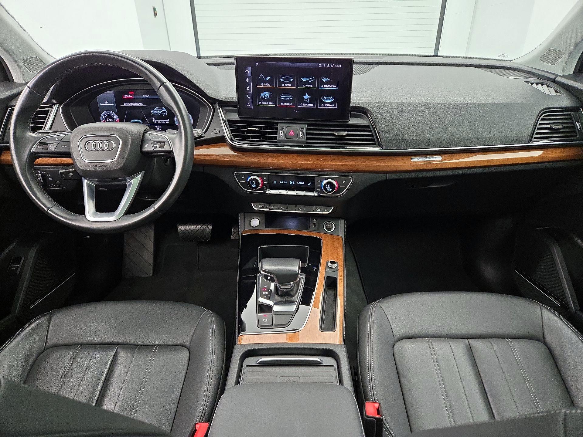 Thumbnail: 2021 Audi Q5 - 9