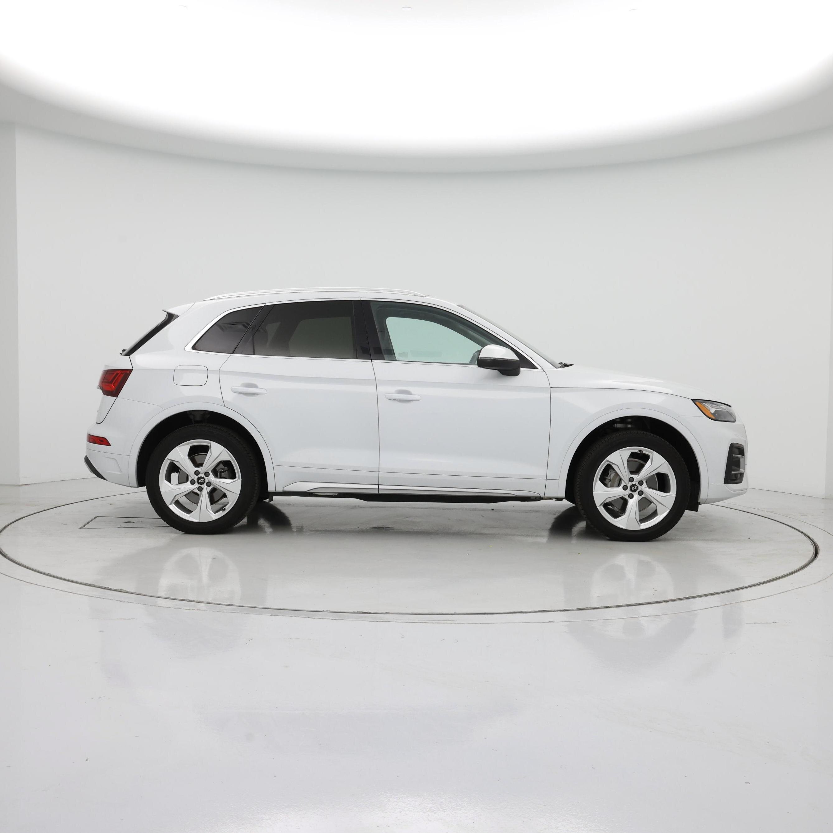 Thumbnail: 2021 Audi Q5 - 7