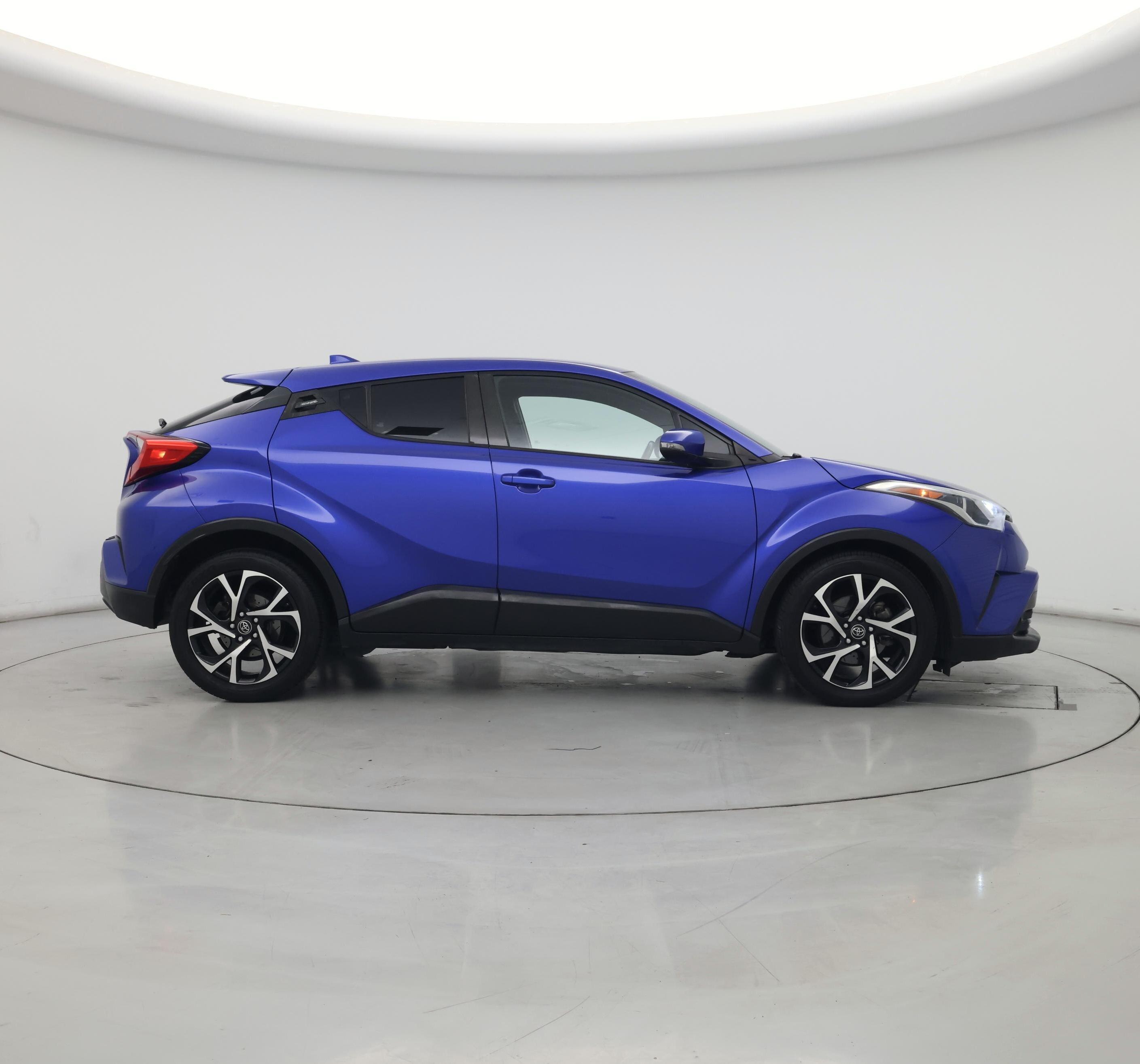 Thumbnail: 2018 Toyota C-HR - 7