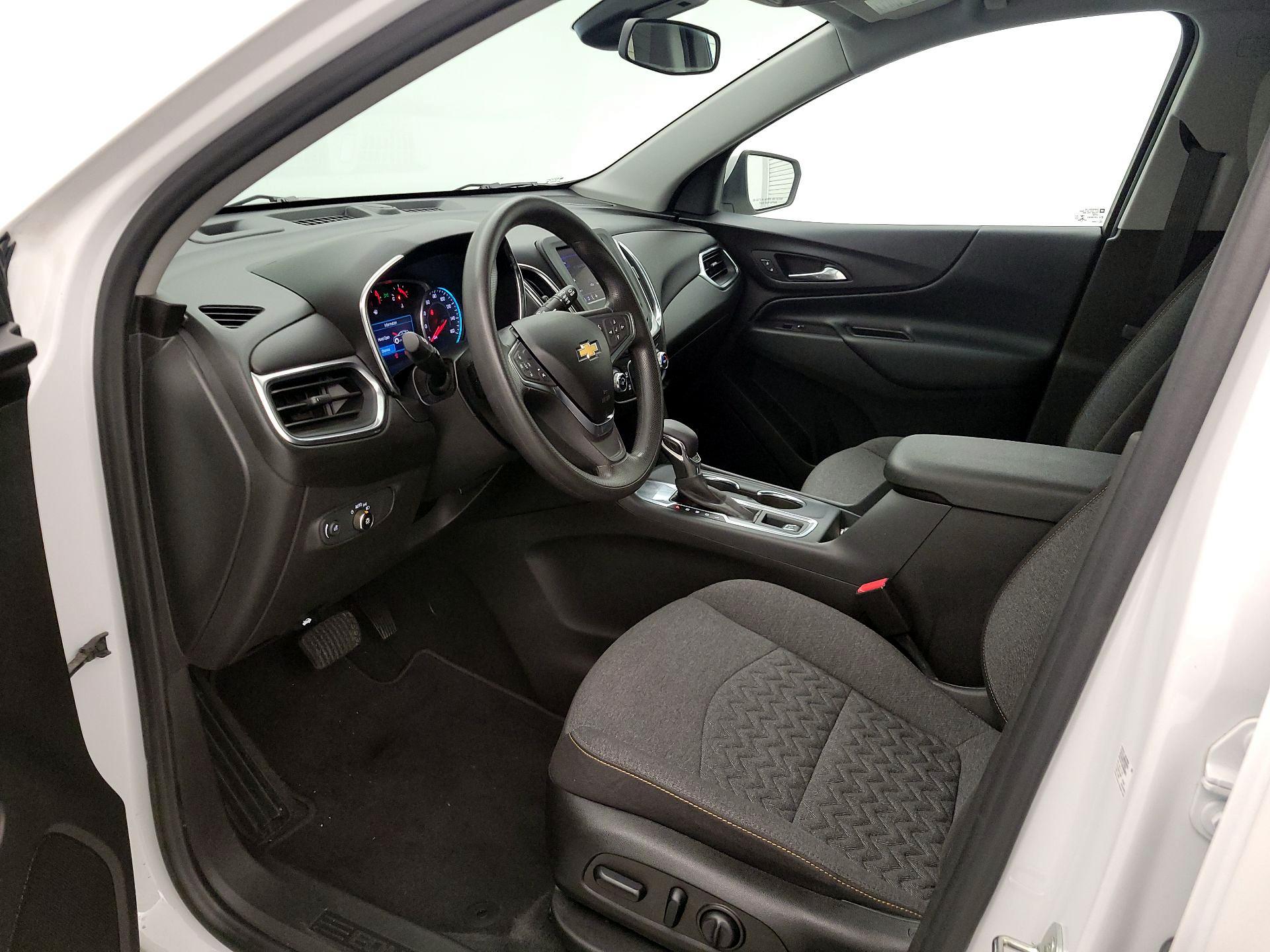 Thumbnail: 2022 Chevrolet Equinox - 11