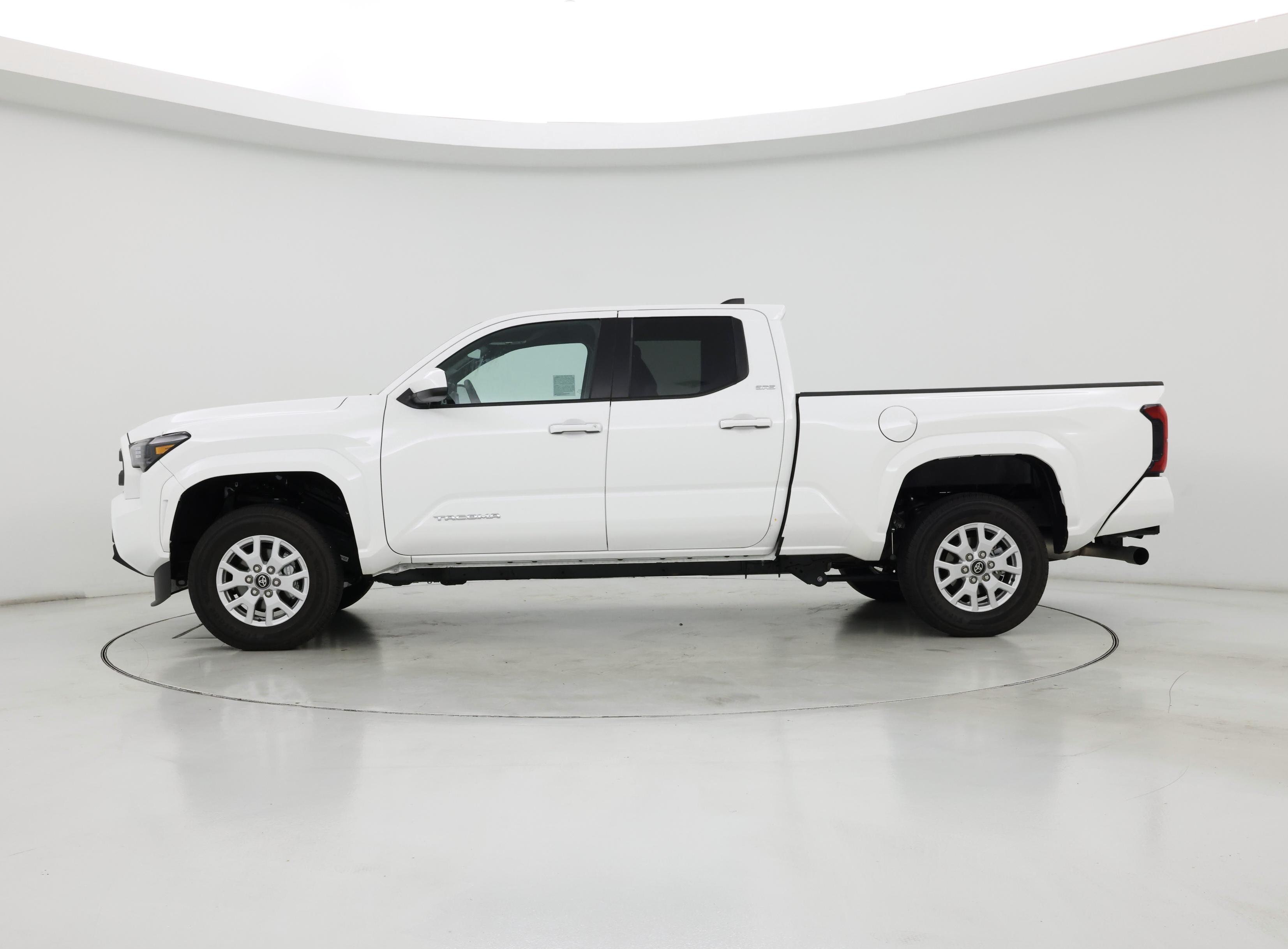 Thumbnail: 2025 Toyota Tacoma - 3
