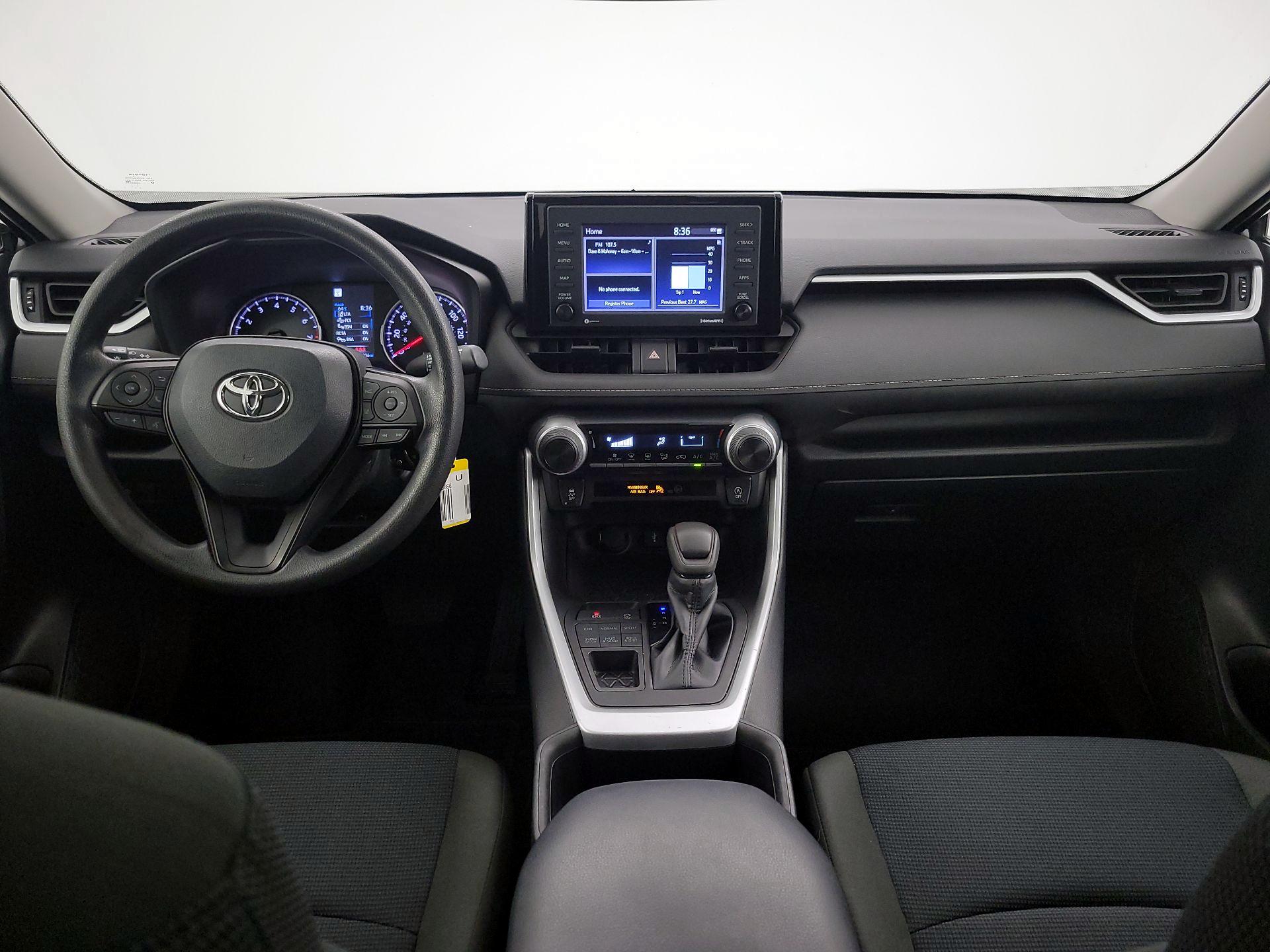 Thumbnail: 2022 Toyota RAV4 - 9