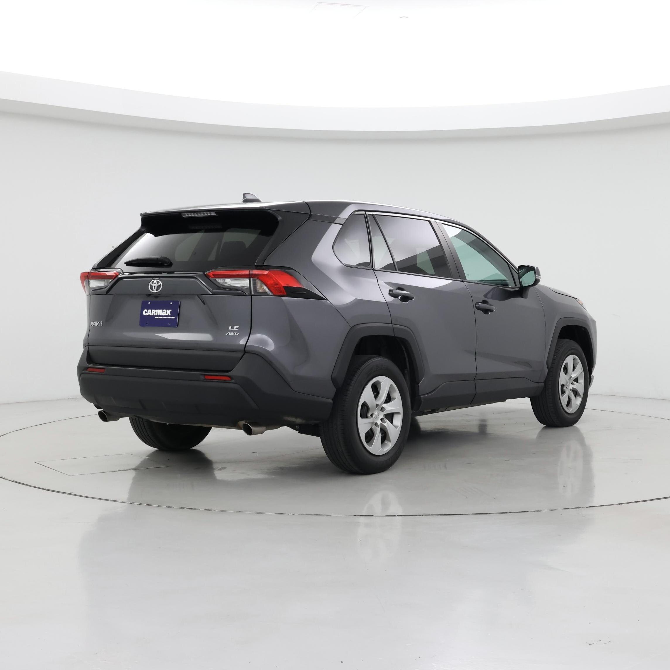 Thumbnail: 2022 Toyota RAV4 - 8