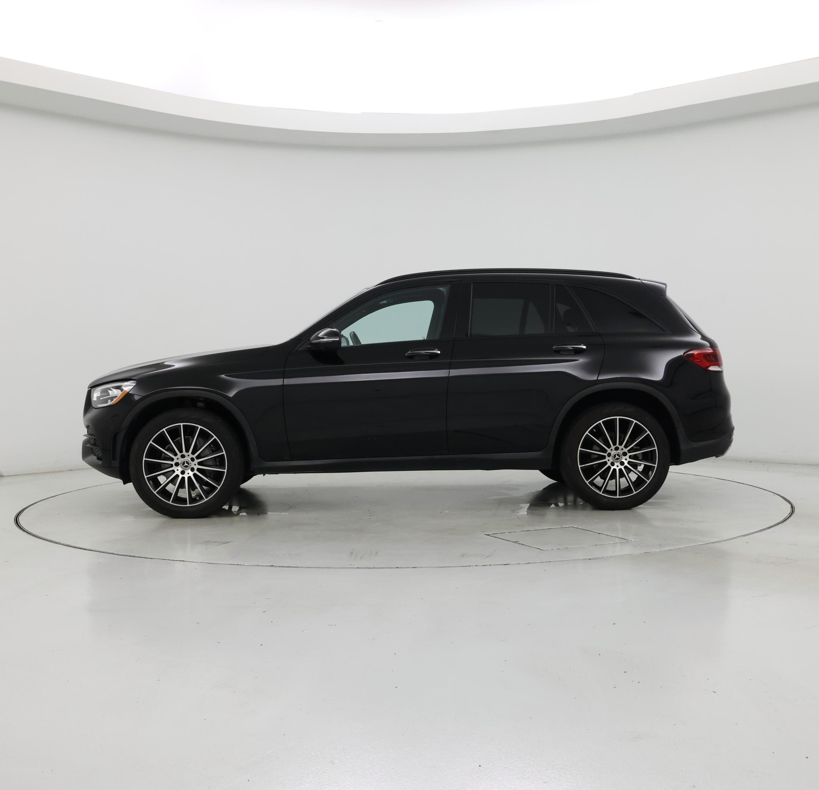 Thumbnail: 2021 Mercedes-Benz GLC - 3