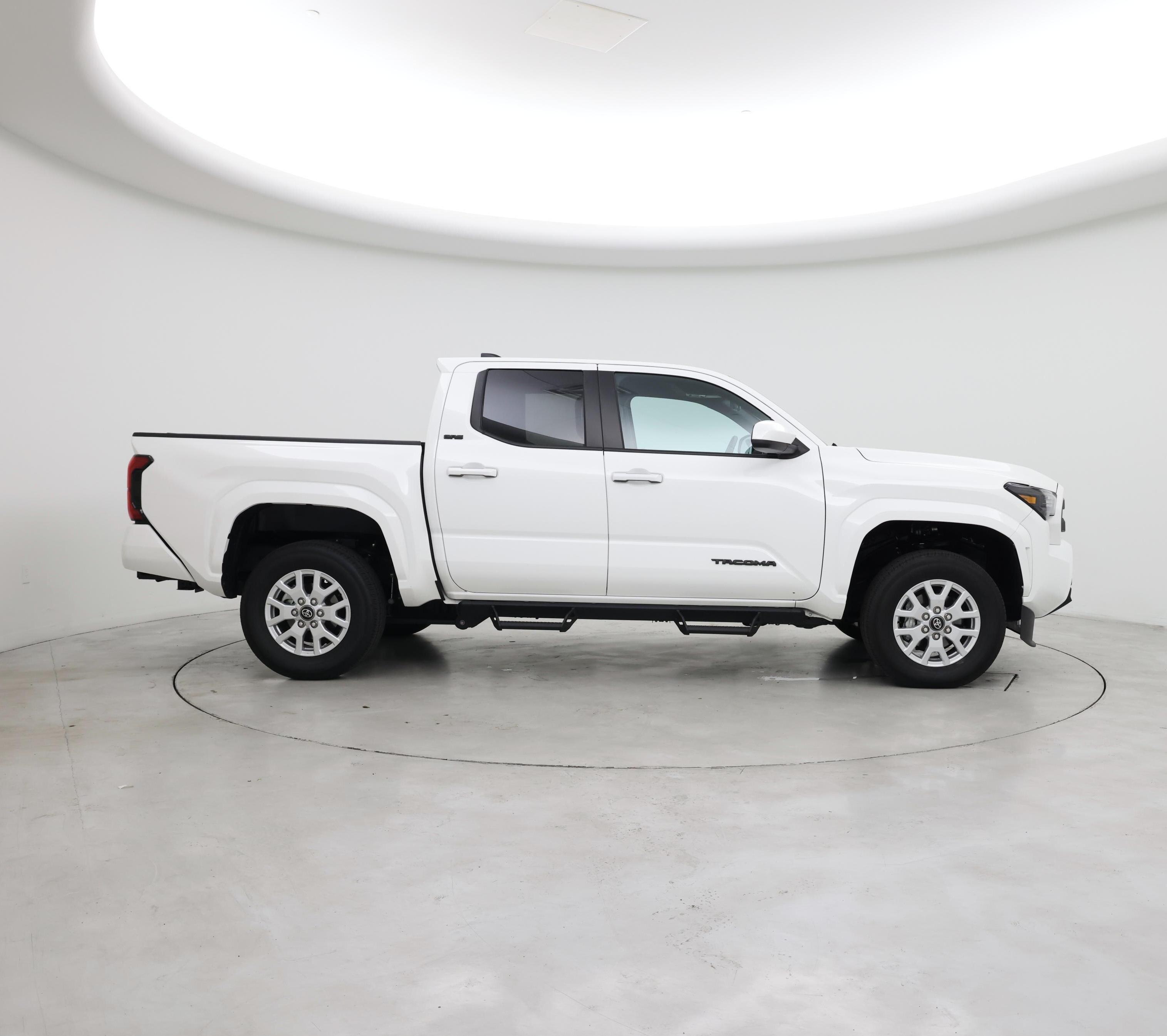 Thumbnail: 2024 Toyota Tacoma - 7
