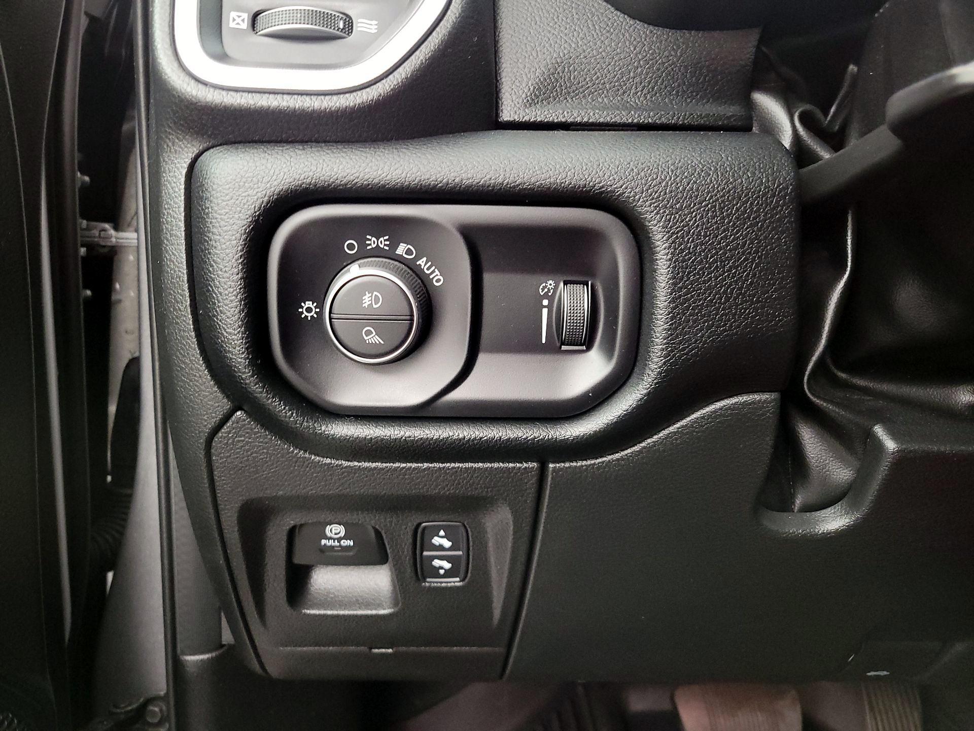 Thumbnail: 2022 RAM 1500 - 13