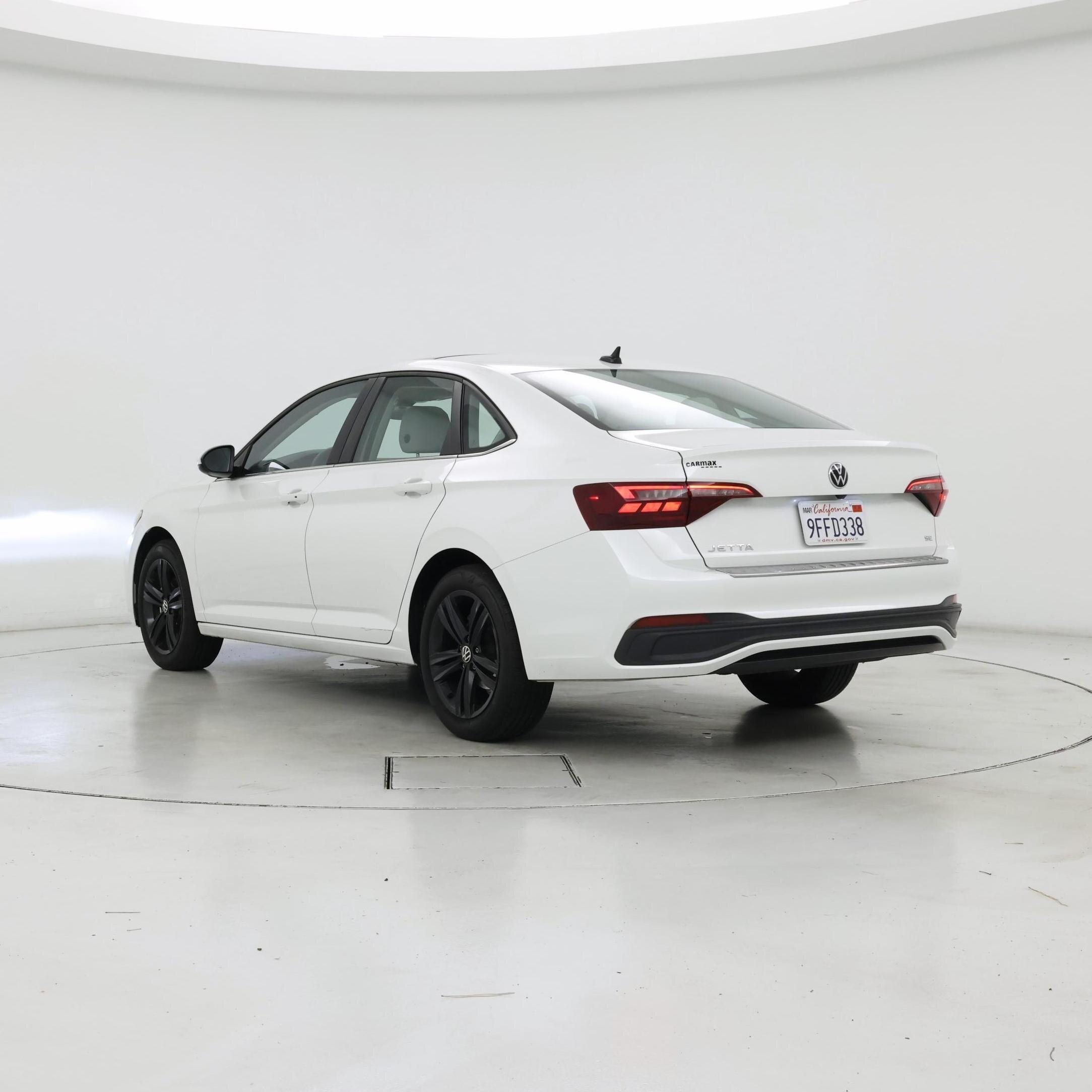 Thumbnail: 2023 Volkswagen Jetta - 2