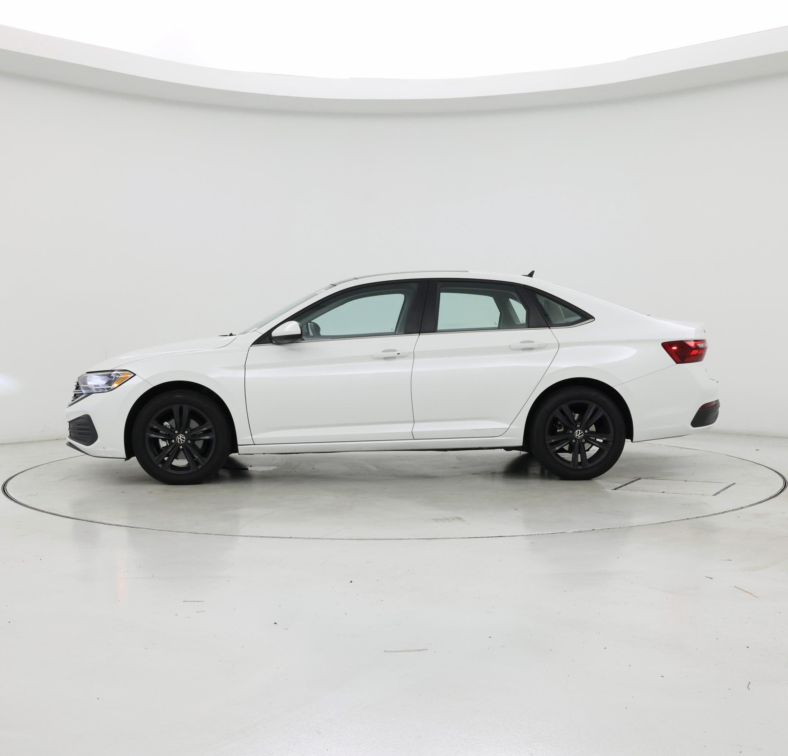 Thumbnail: 2023 Volkswagen Jetta - 3