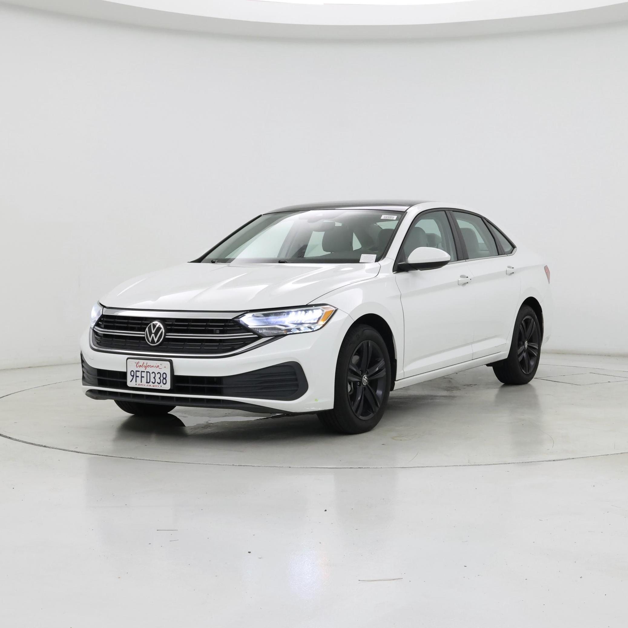 Thumbnail: 2023 Volkswagen Jetta - 4