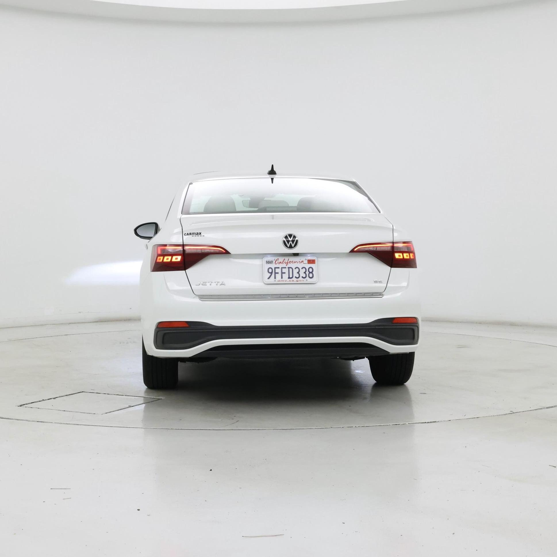 Thumbnail: 2023 Volkswagen Jetta - 6