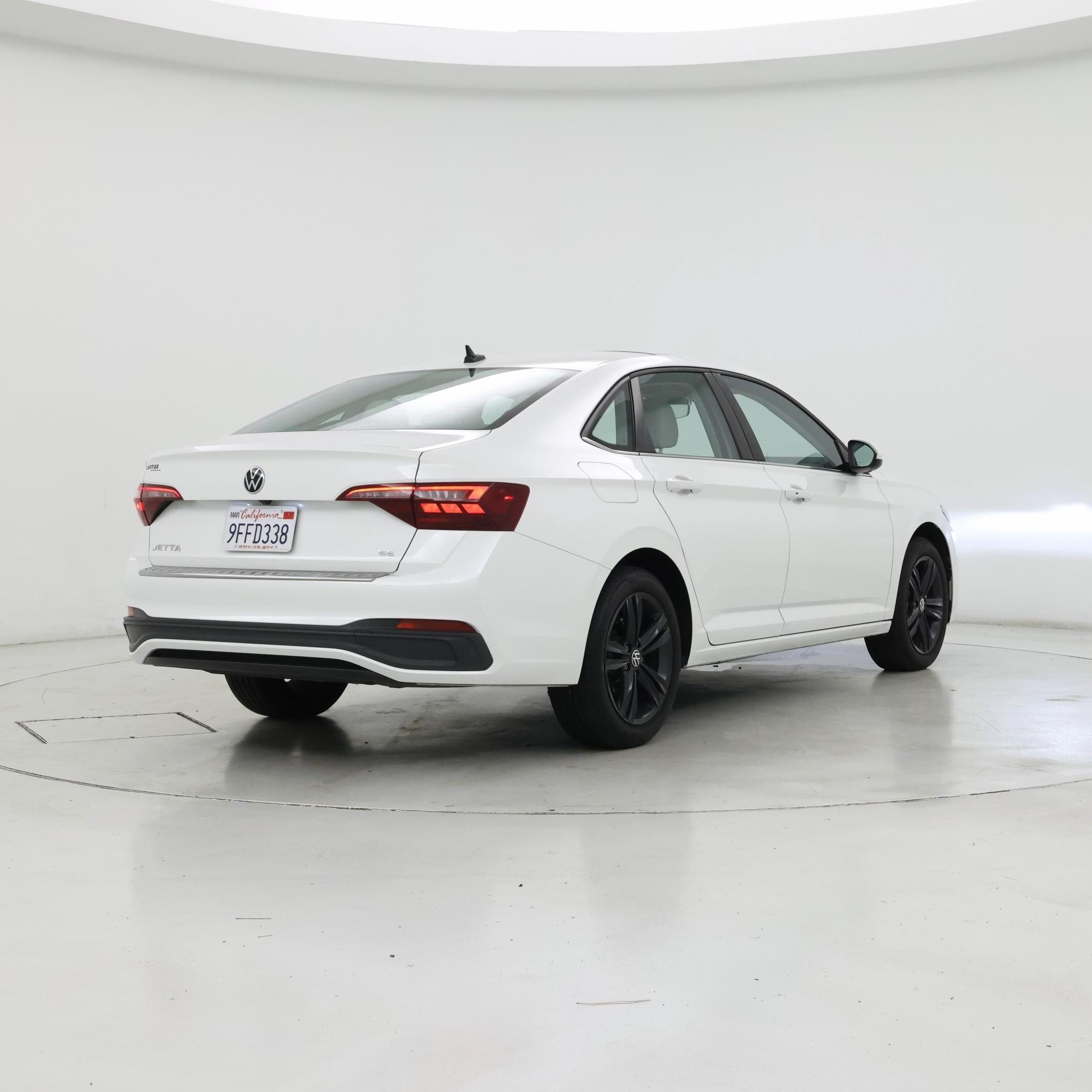 Thumbnail: 2023 Volkswagen Jetta - 8