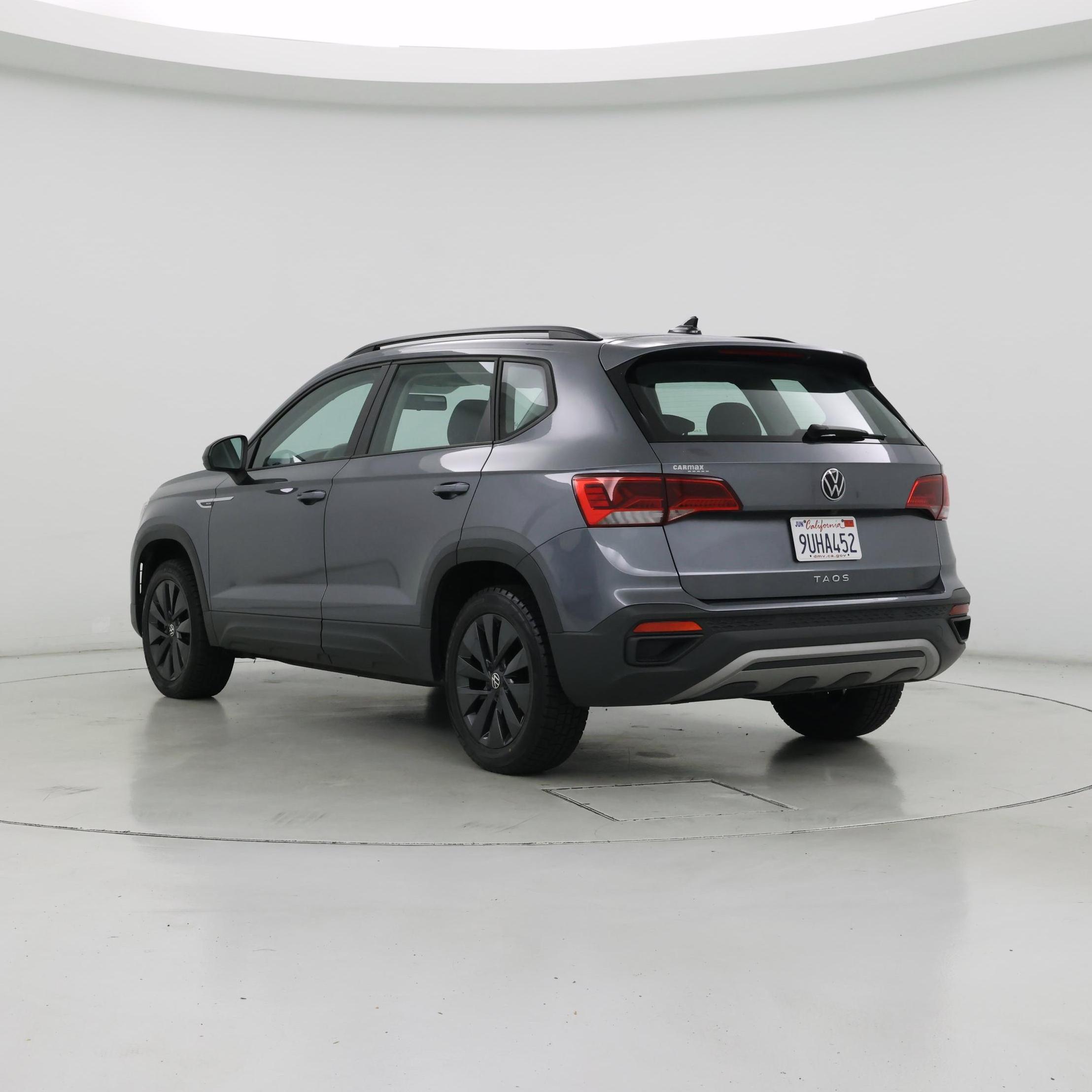 Thumbnail: 2022 Volkswagen Taos - 2