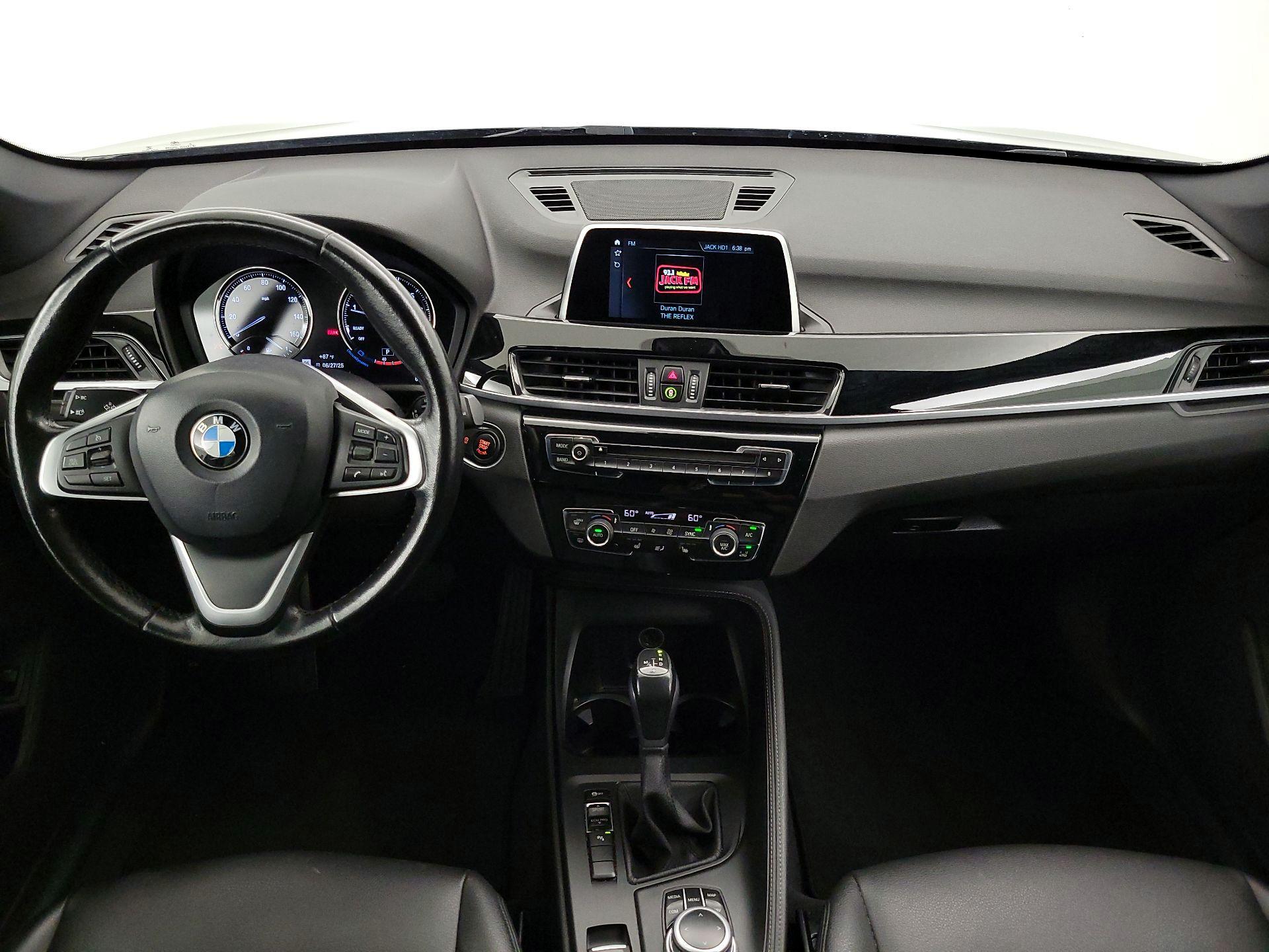 Thumbnail: 2019 BMW X1 - 9