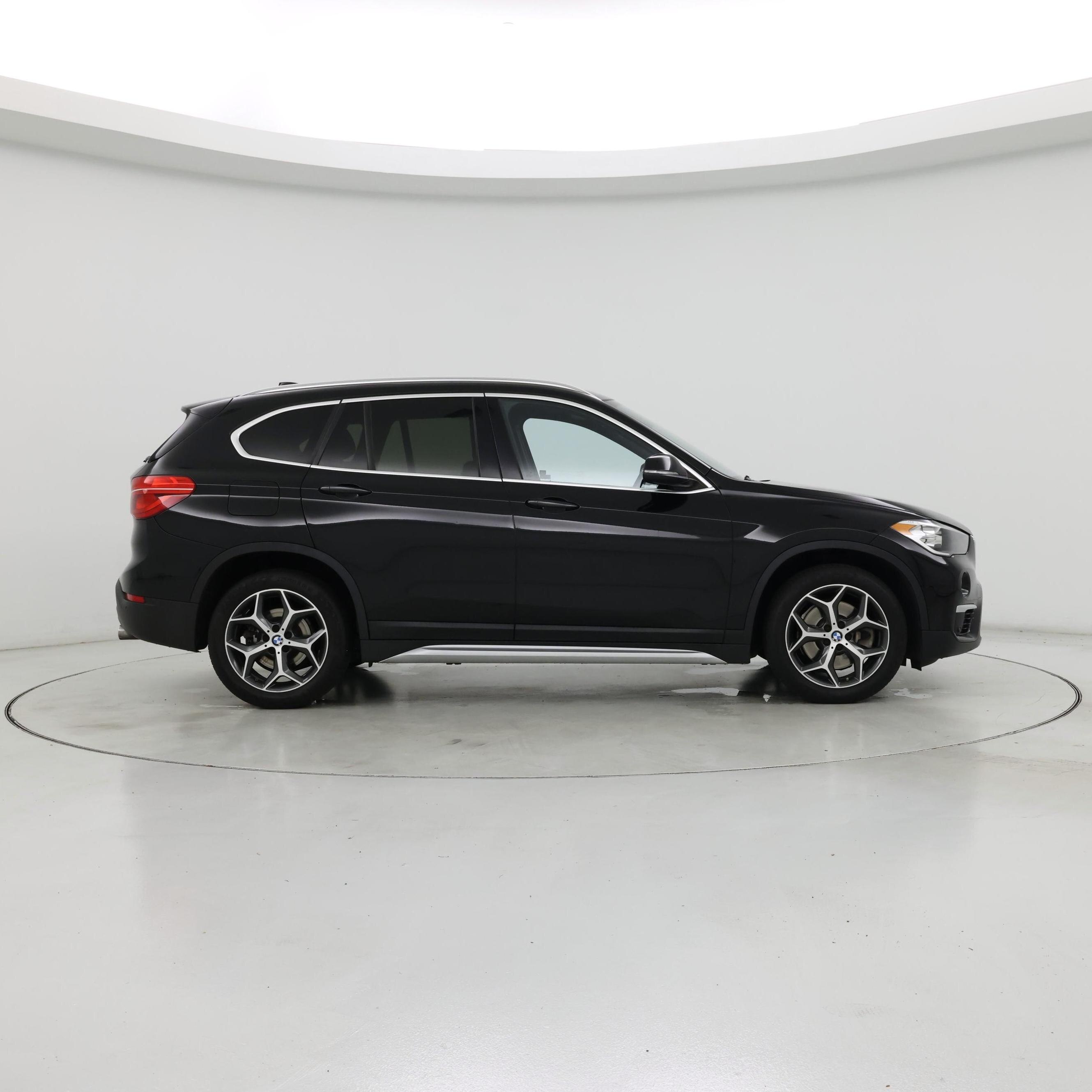 Thumbnail: 2019 BMW X1 - 7
