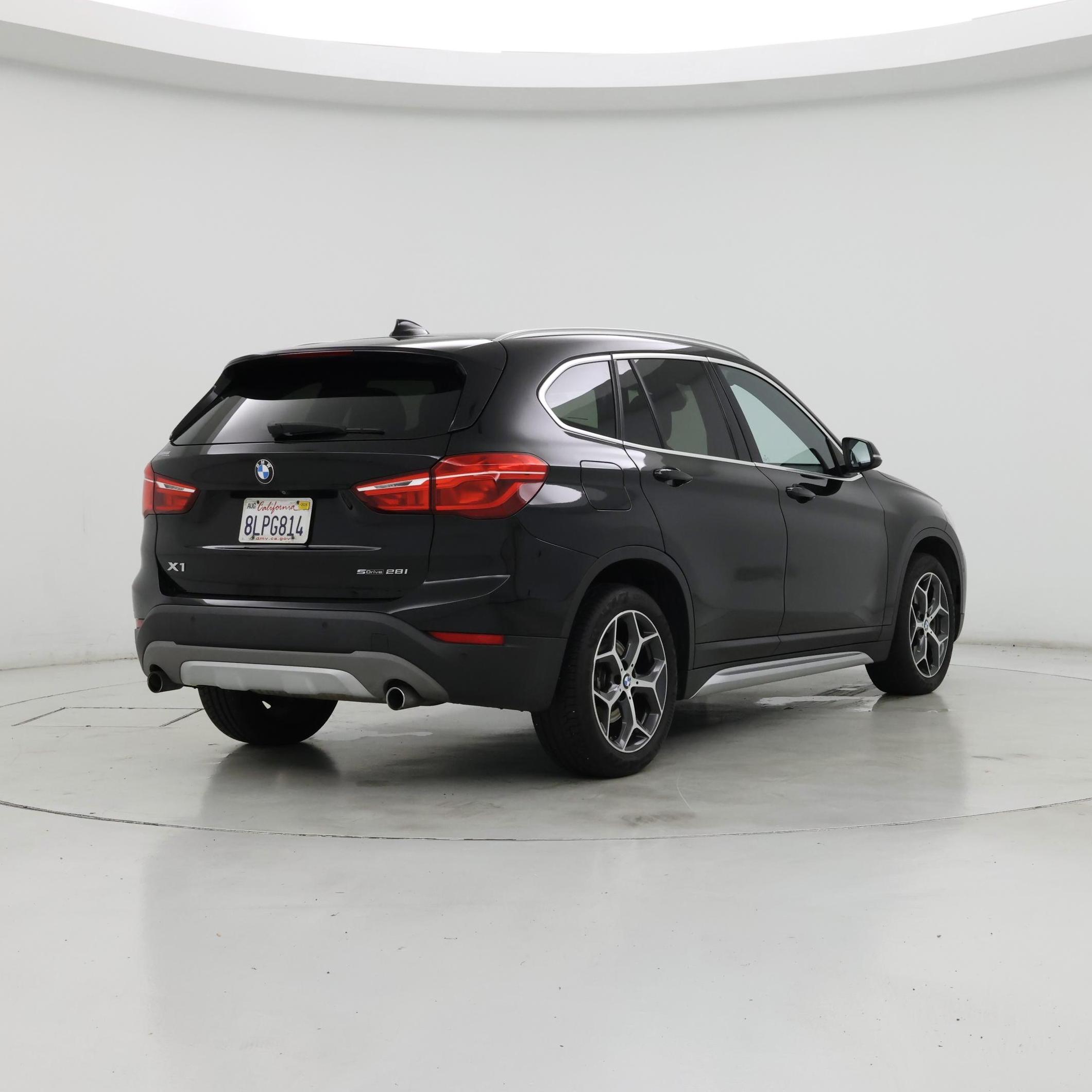 Thumbnail: 2019 BMW X1 - 8