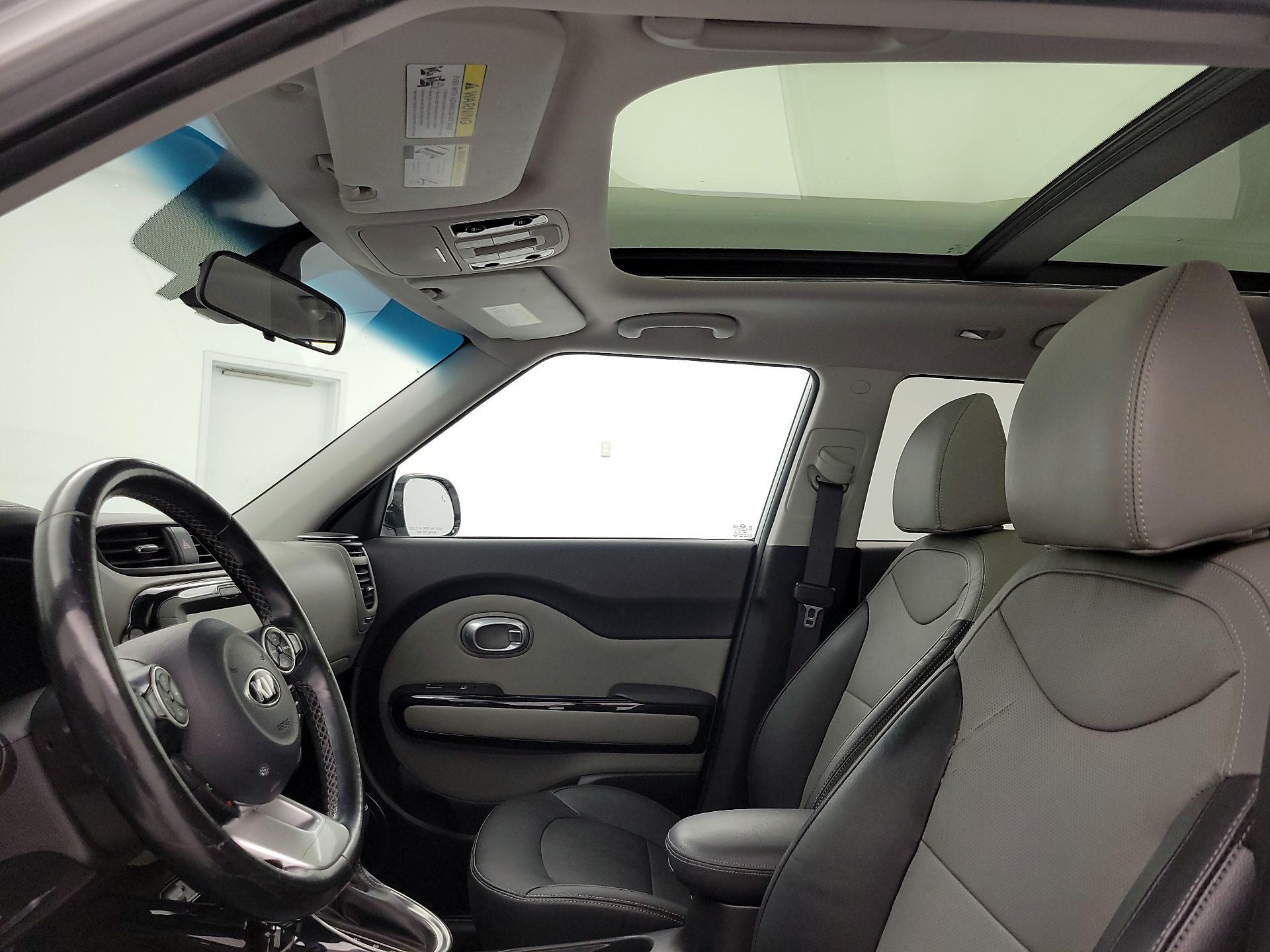 Thumbnail: 2018 Kia Soul - 20