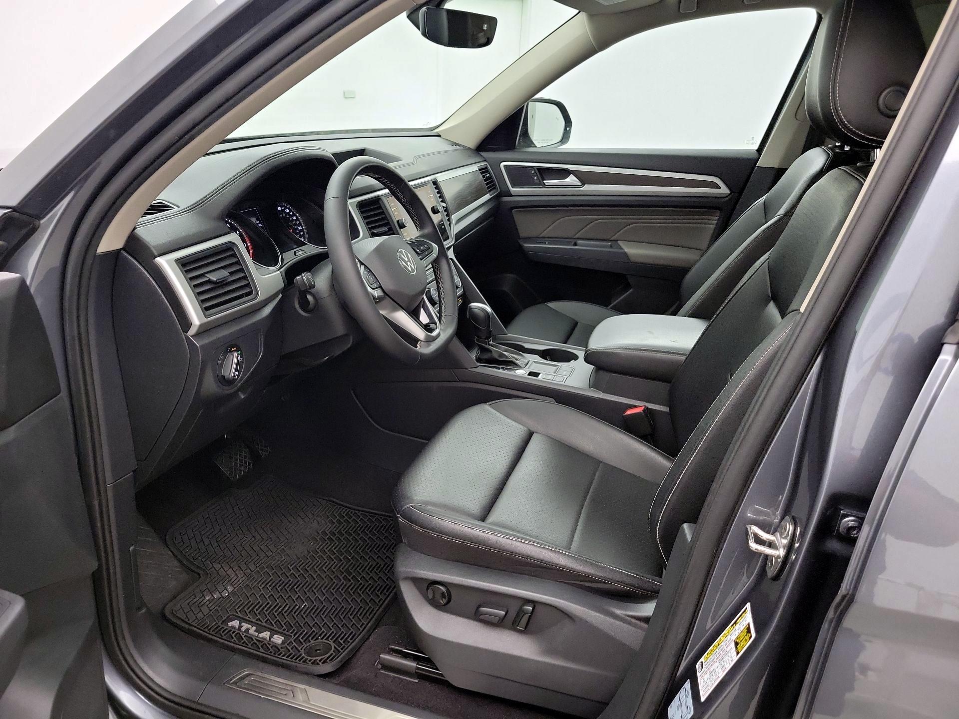 Thumbnail: 2021 Volkswagen Atlas - 11