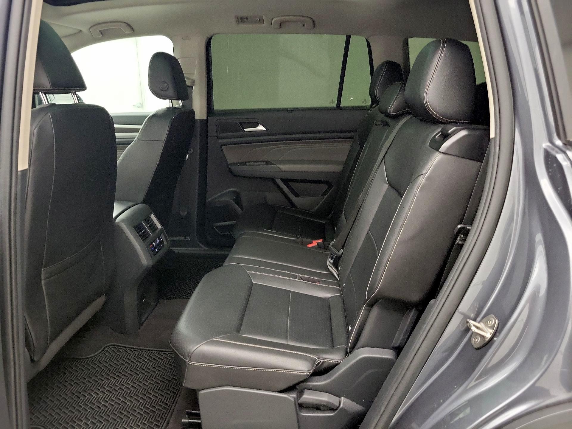 Thumbnail: 2021 Volkswagen Atlas - 20